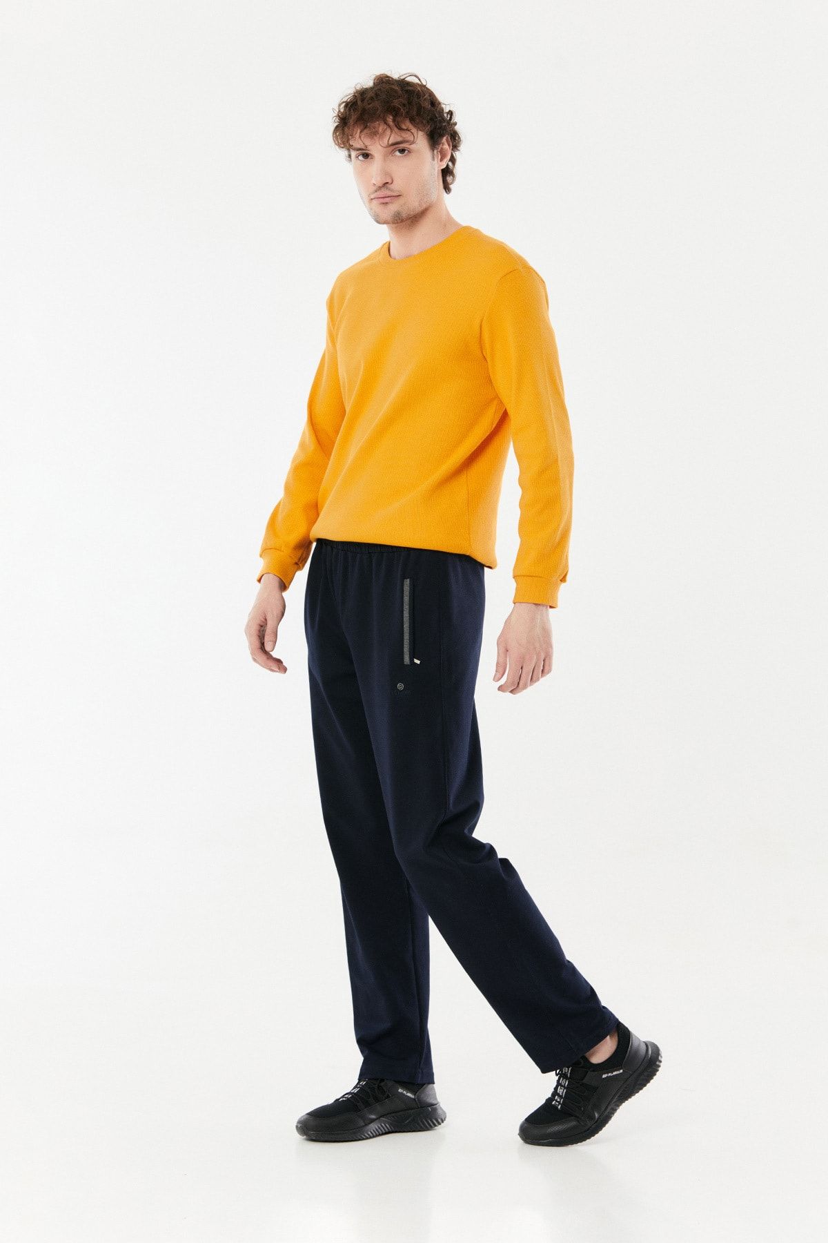 Fullamoda Sweatpants Dark blue Joggers Trendyol