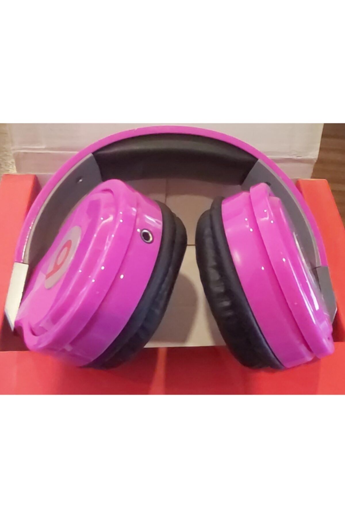 Beats By Dr Dre Pembe Kulak Üstü Kulaklık