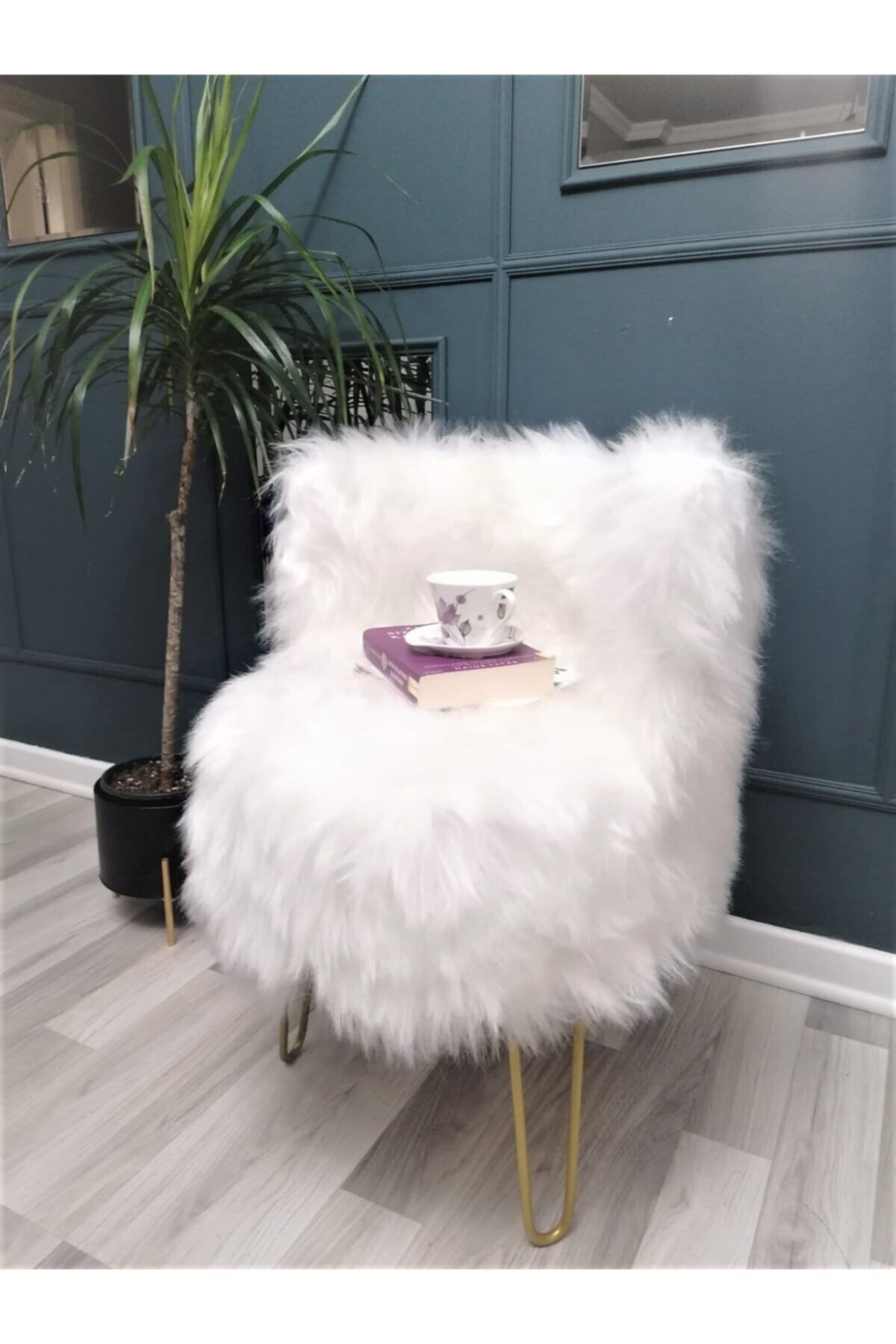 CADEN DECOR Beyaz Peluş Berjer- Gold Ayak