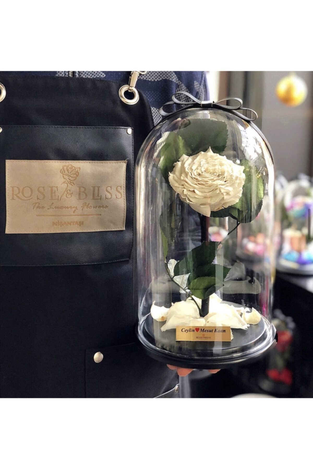 Rose and Bliss Cam Fanusta Beyaz Büyük Boy Solmayan Gül