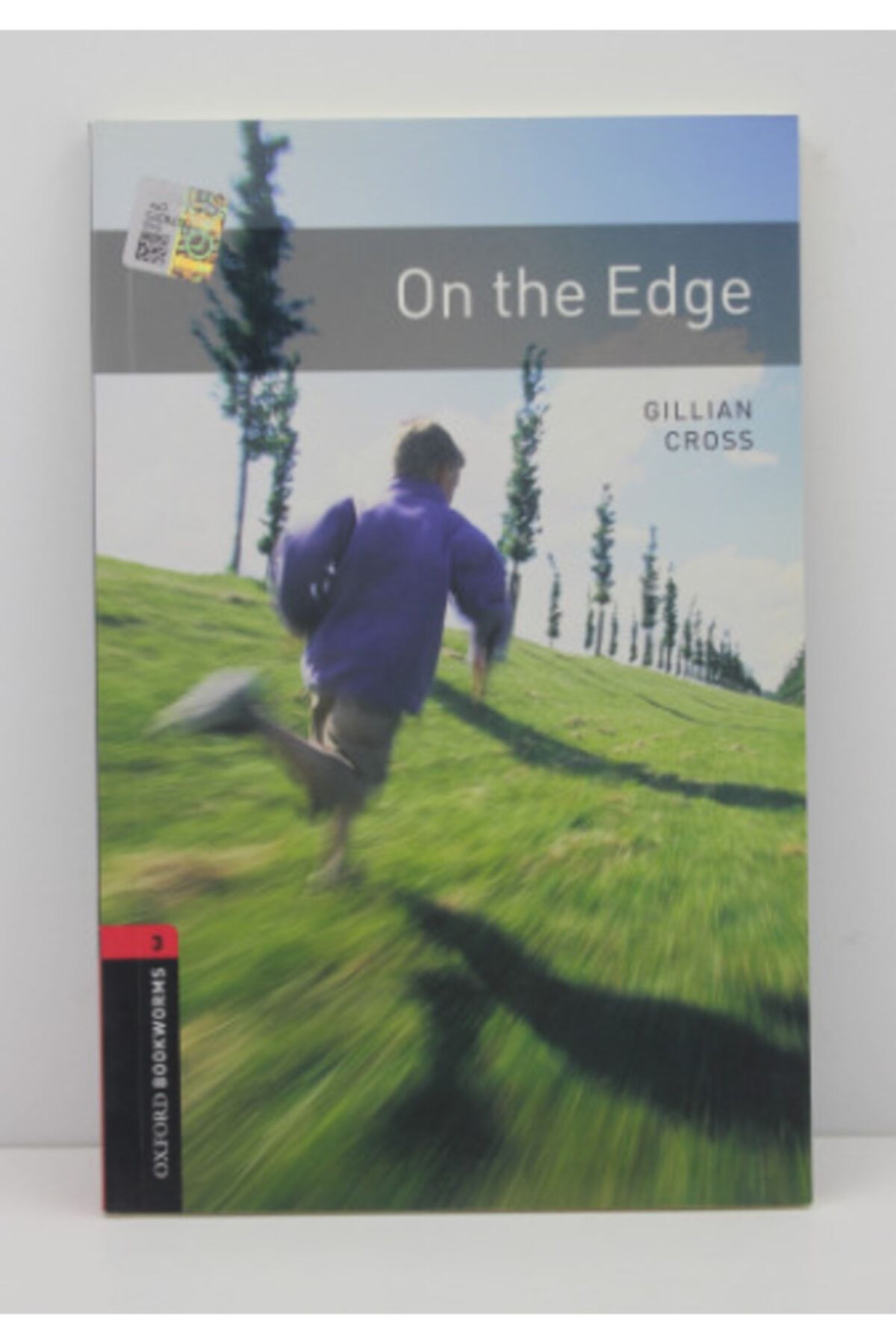 OXFORD UNIVERSITY PRESS Oxford Bookworms Stage3 On The Edge Hikaye Kitabı Without Audıo Cd
