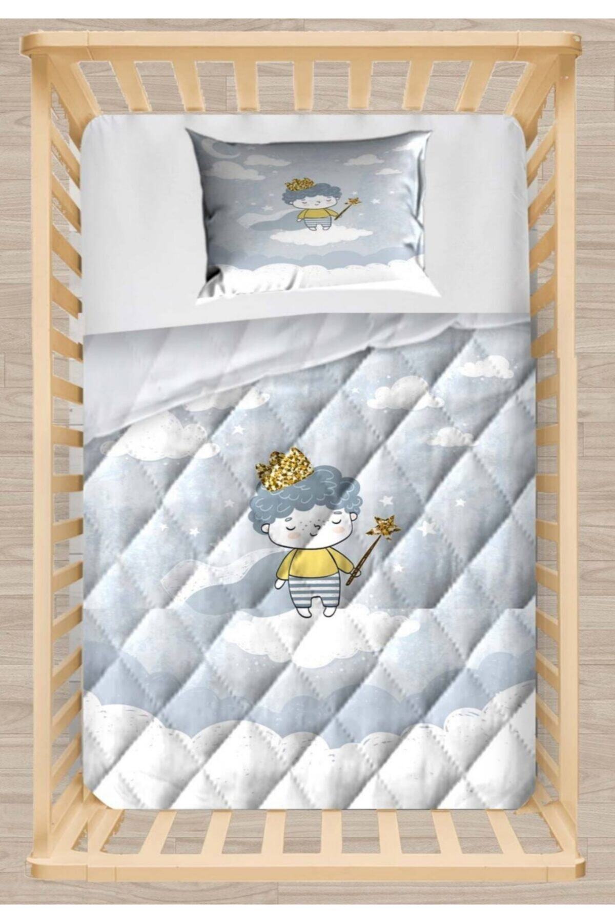 Else Halı Else Gri Beyaz Bulutlar Küçük Prens Kapitoneli 3d Desenli Bebek Yorgan Uyku Seti