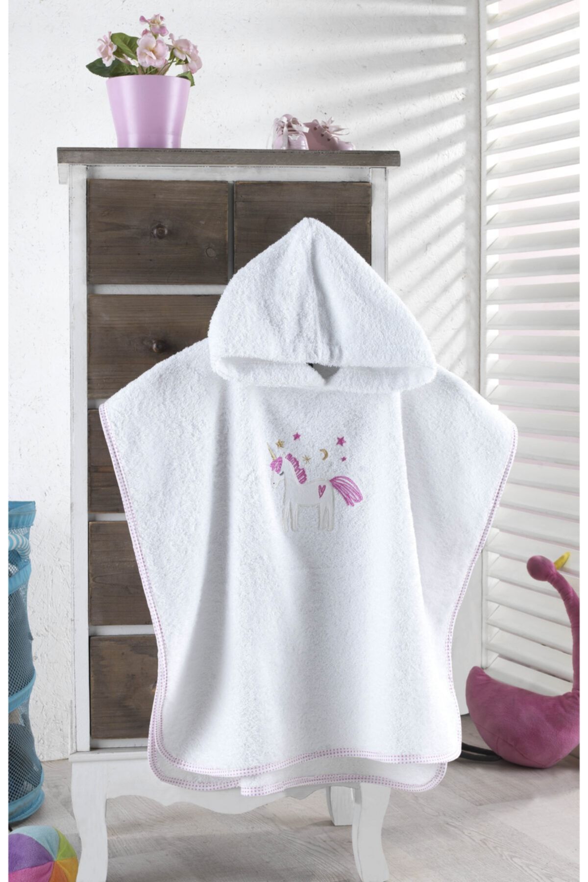 Montesia Unicorn %100 Pamuk Nakışlı Bebek / Çocuk Havlu Panço