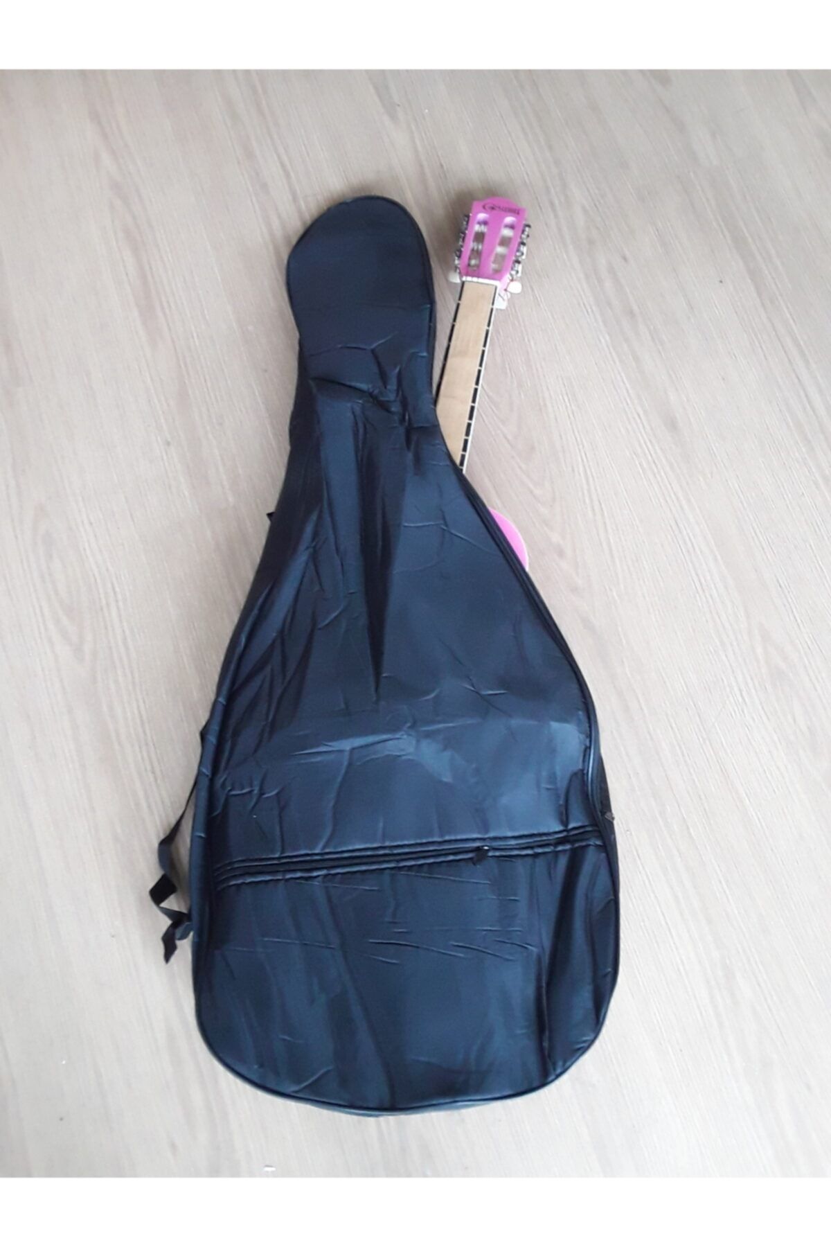Yurtrenkleri Yayınevi Paraşüt Klasik Gitar Kılıfları 4/4
