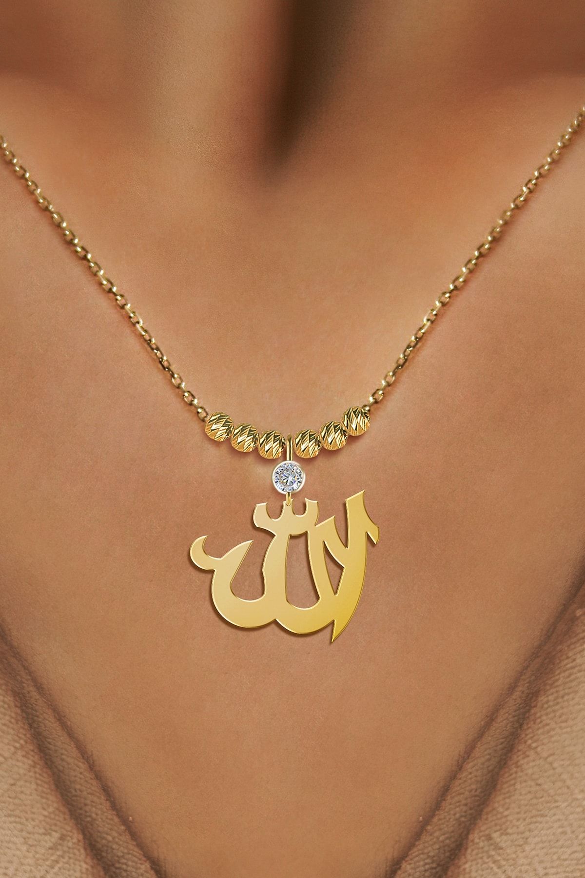 Demas Gold Kadın Pırlanta 14 Ayar Altın Dorika Allah Yazılı Kolye