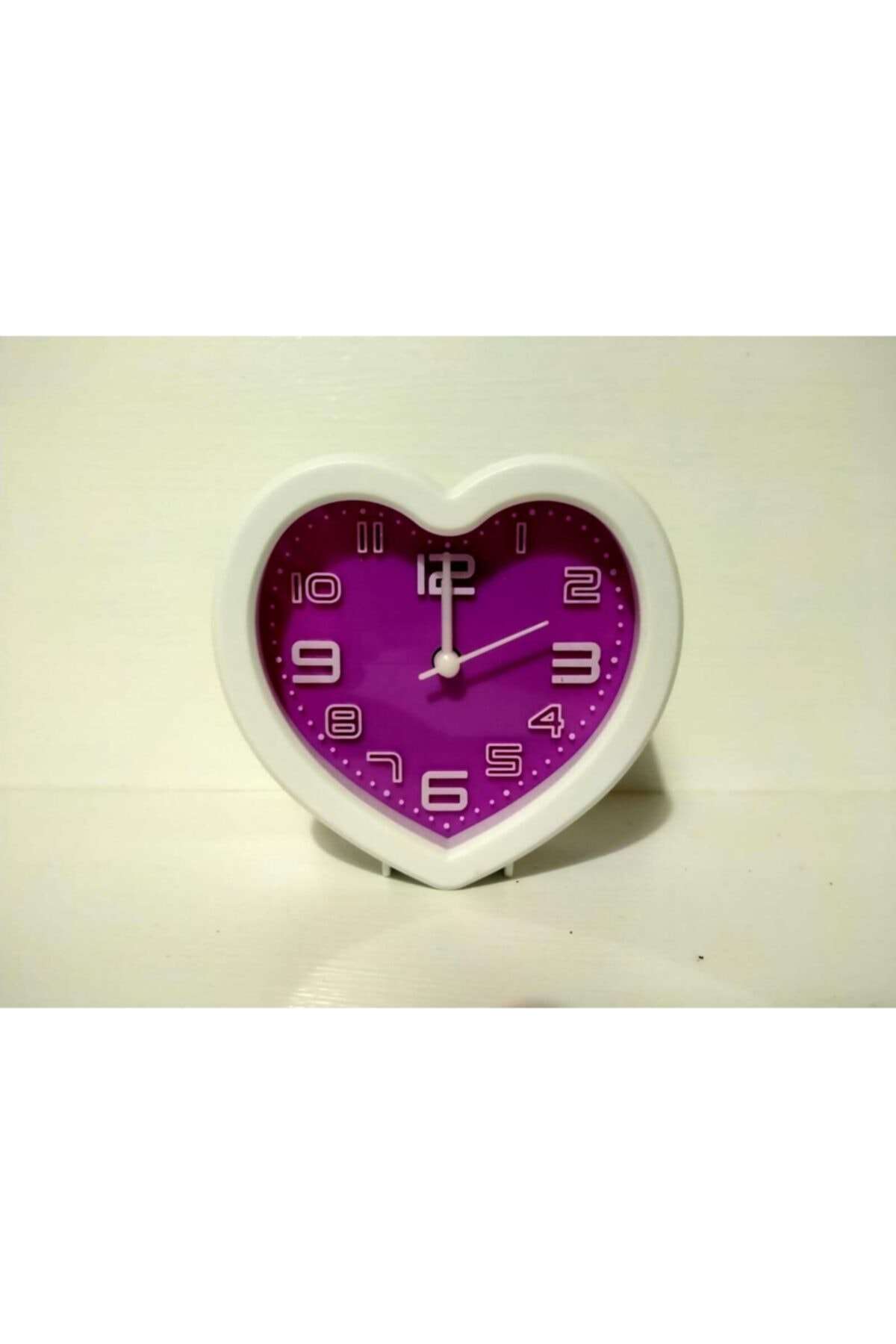 ESTU Ekonomik Kalp Figur Renkli Masa Saati