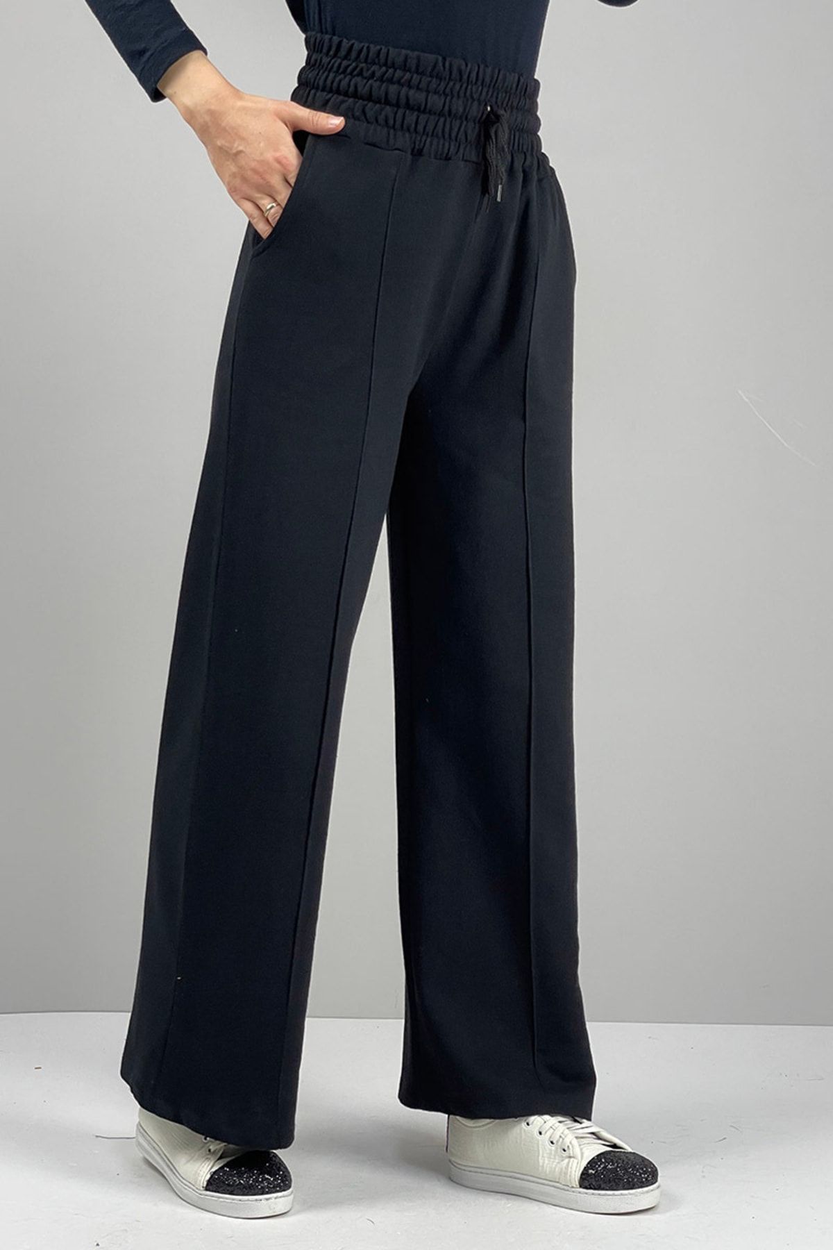 AFEN A G Y M Hijab High Waist Cropped Spanish Leg Sweatpants