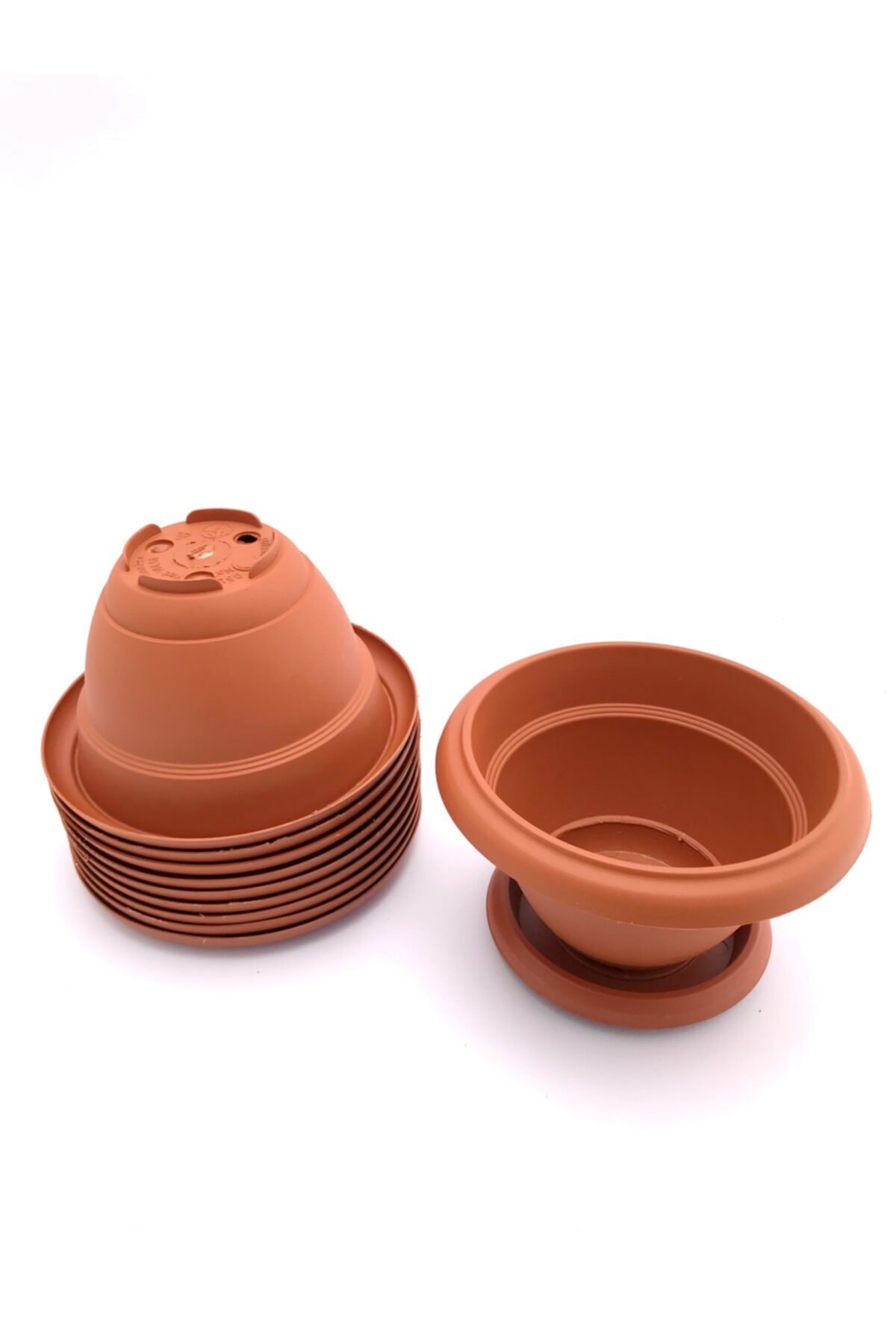 ünal kaktüs 18 Cm Plastik Saksı Tabaklı (10 Adet)