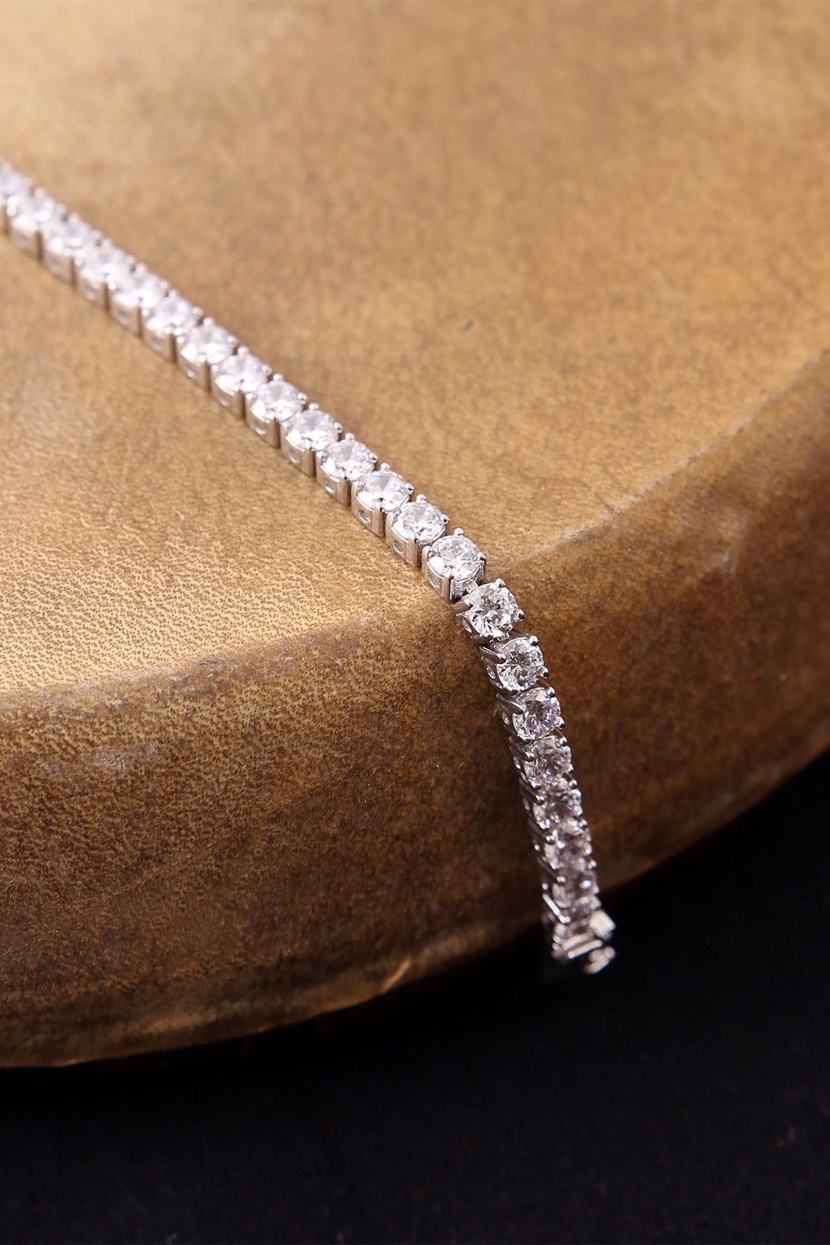 MERTİS JEWELRY Swarovski Taşlı Su Yolu Bileklik