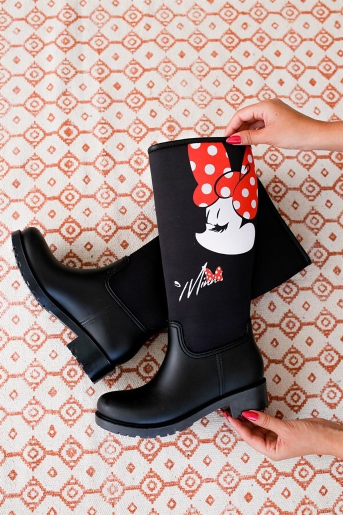 Boots minnie deals