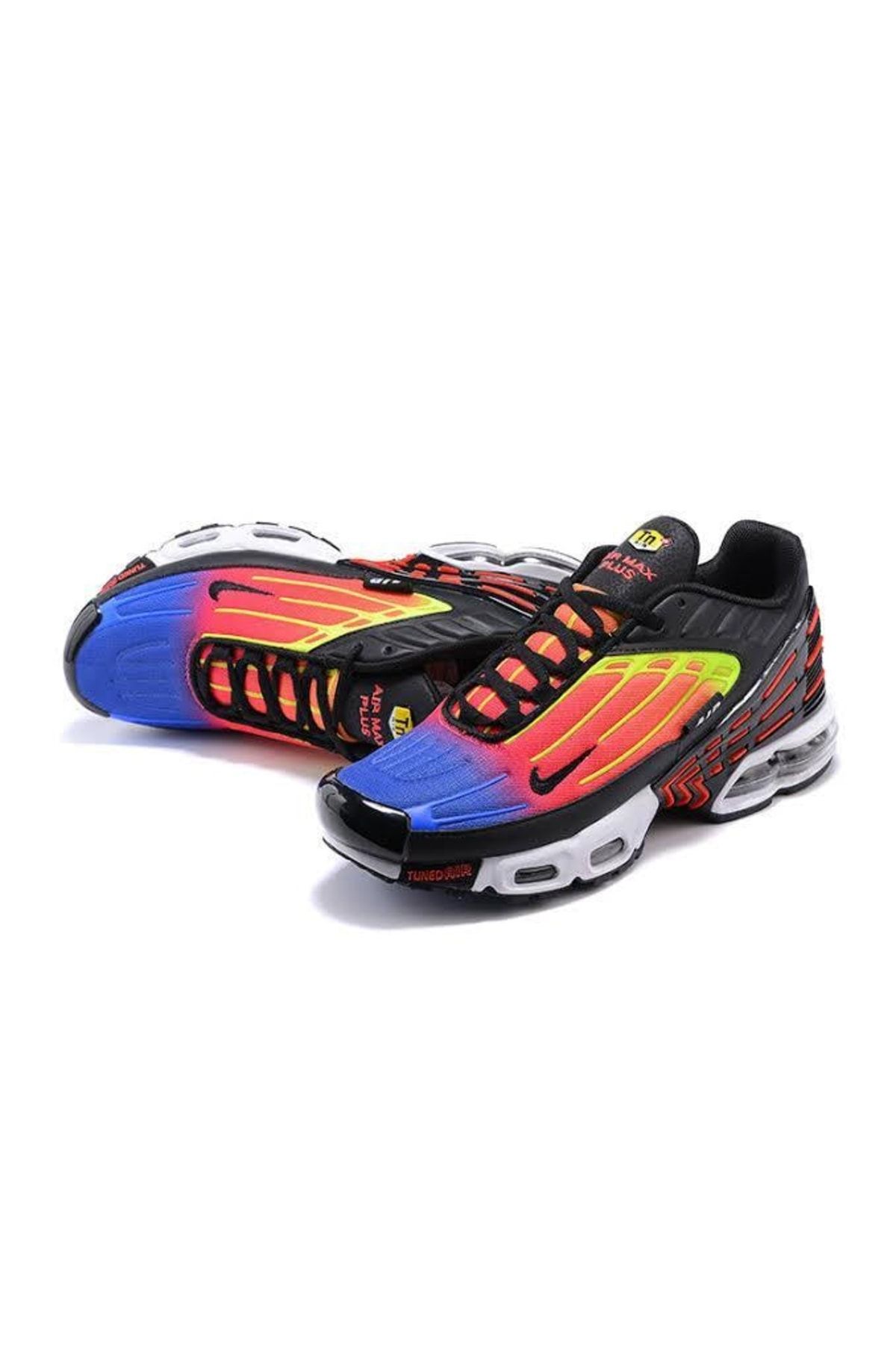 Air max plus iii men's hotsell shoe - black