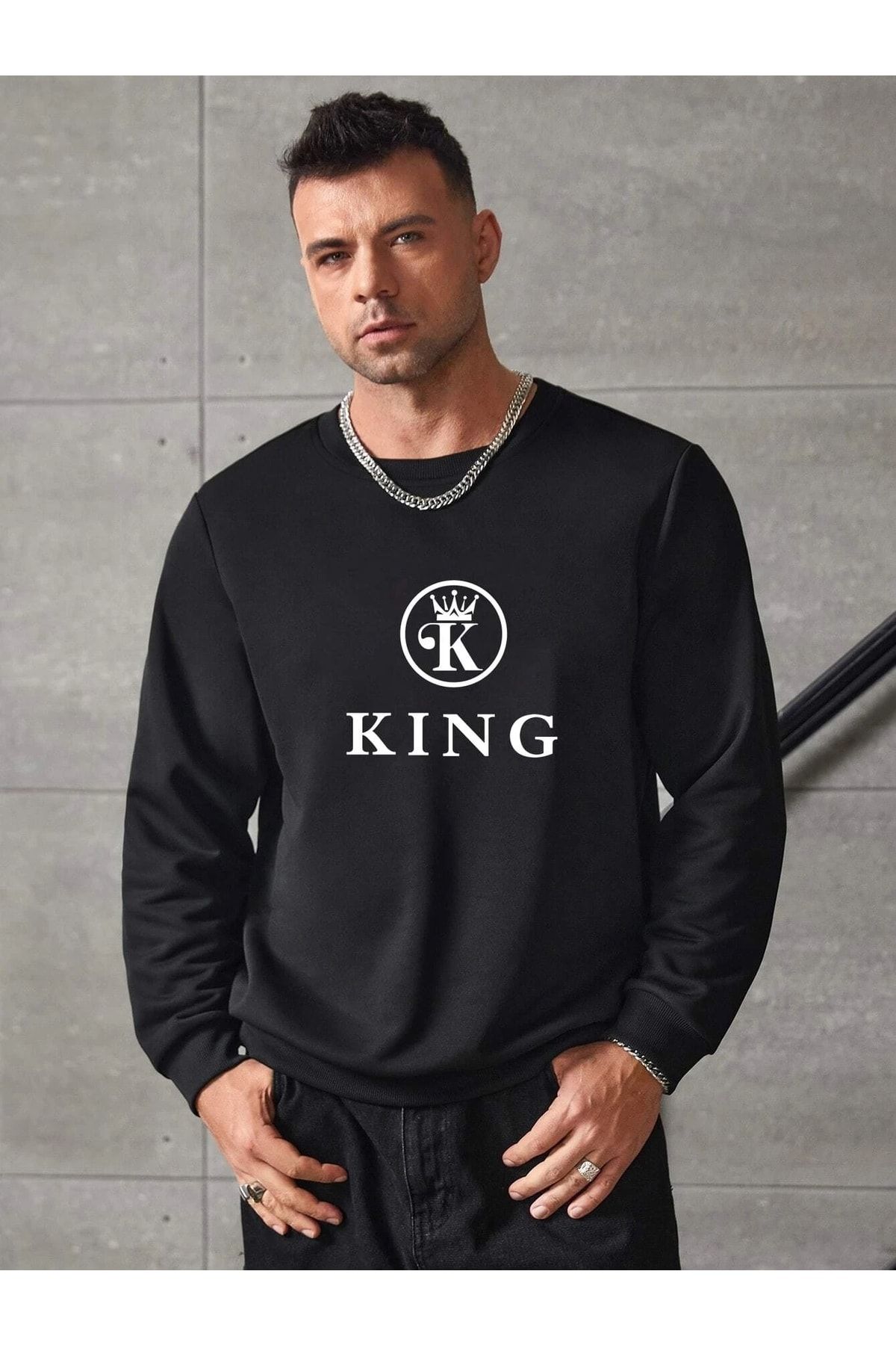 BLACK N CE Men s King Printed Black Oversize Crew Neck Sweatshirt