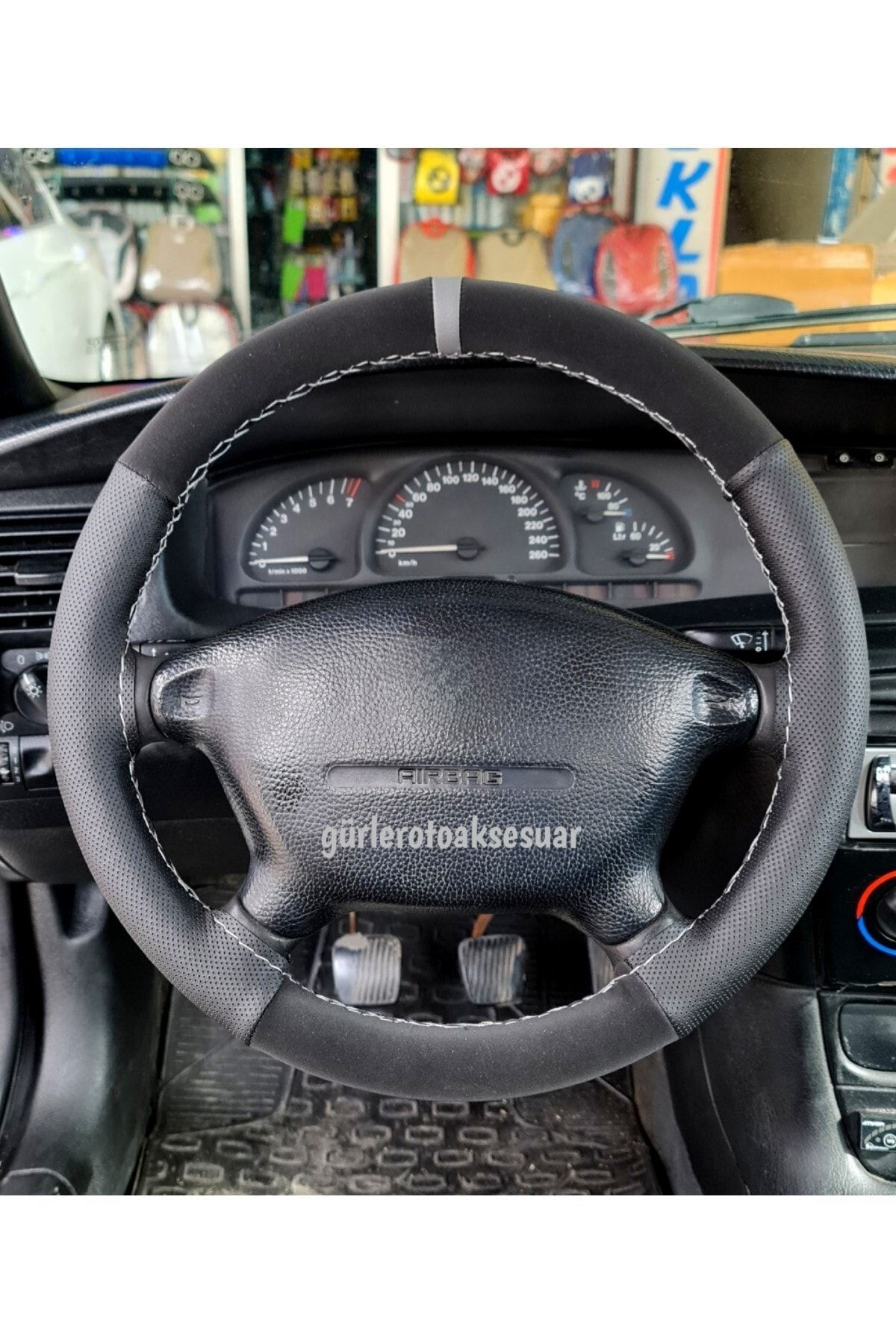 Asegaraj Peugeot 307 Compatible Steering Wheel Cover Dotted