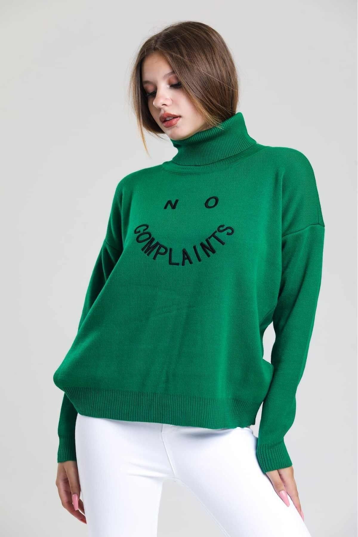 ALTINER TR KO Women s Benetton Color Embroidered Turtleneck