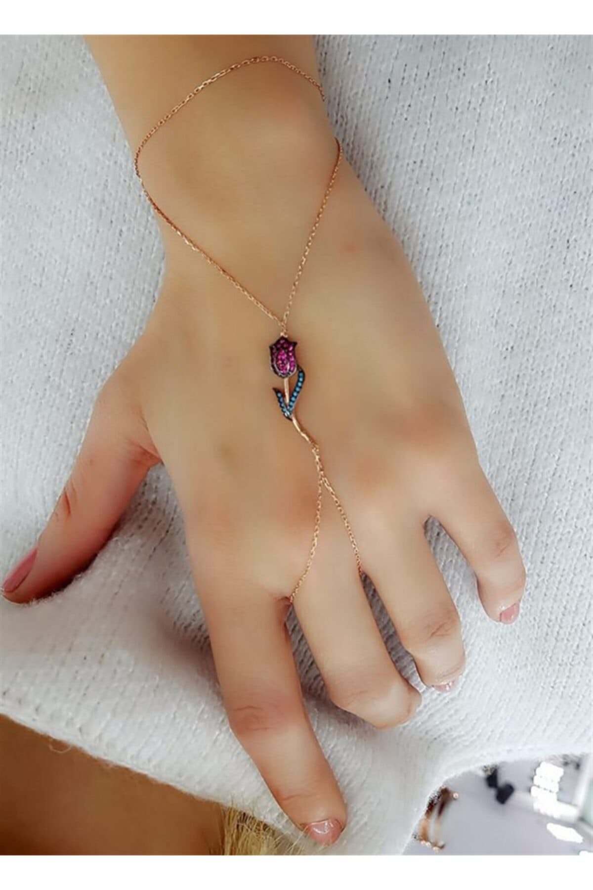 OSESHOP Lale Figürlü Gümüş Rose Şahmeran