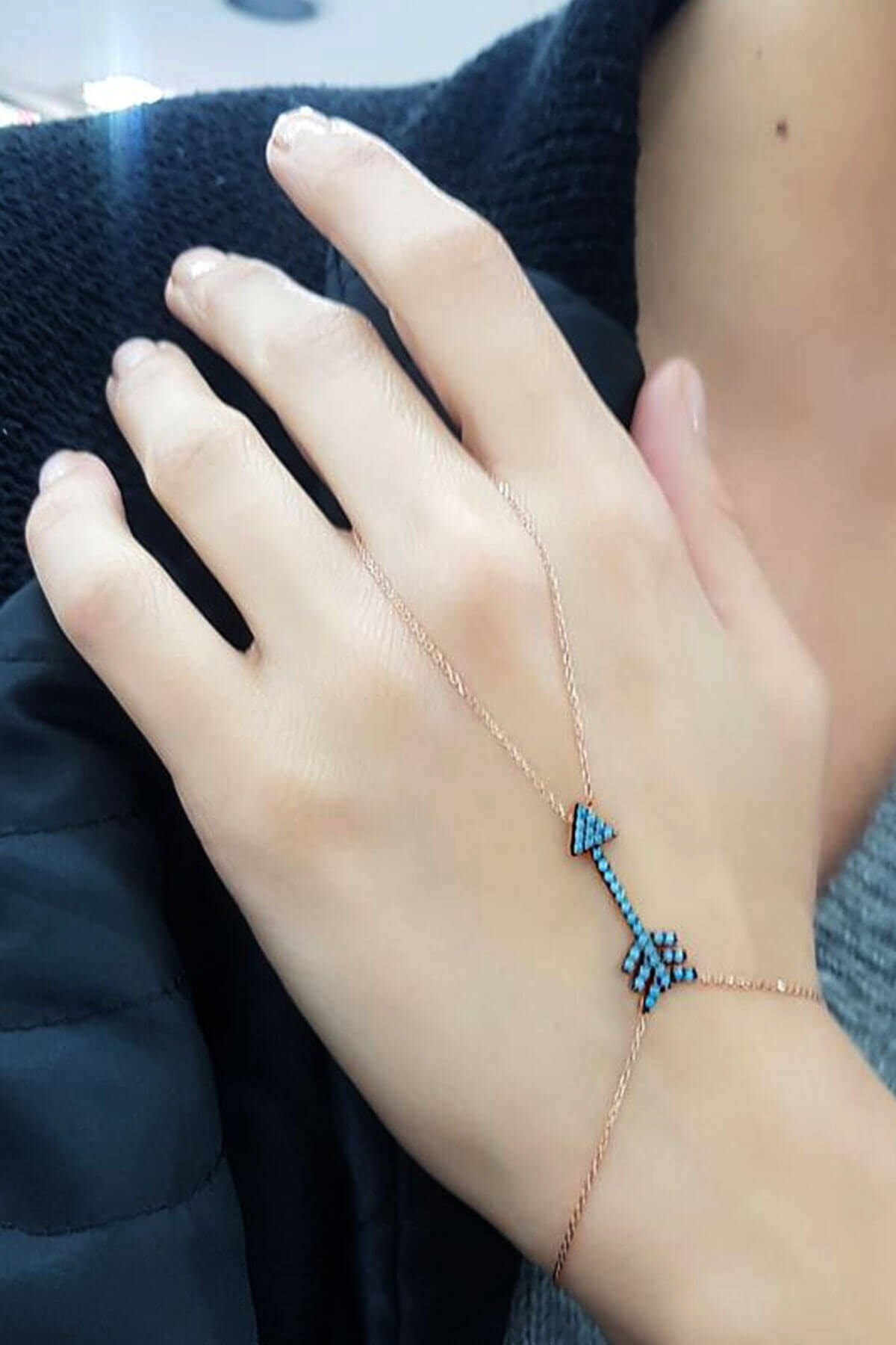 OSESHOP Turkuaz Taşlı Ok Şeklinde Şahmeran Bileklik