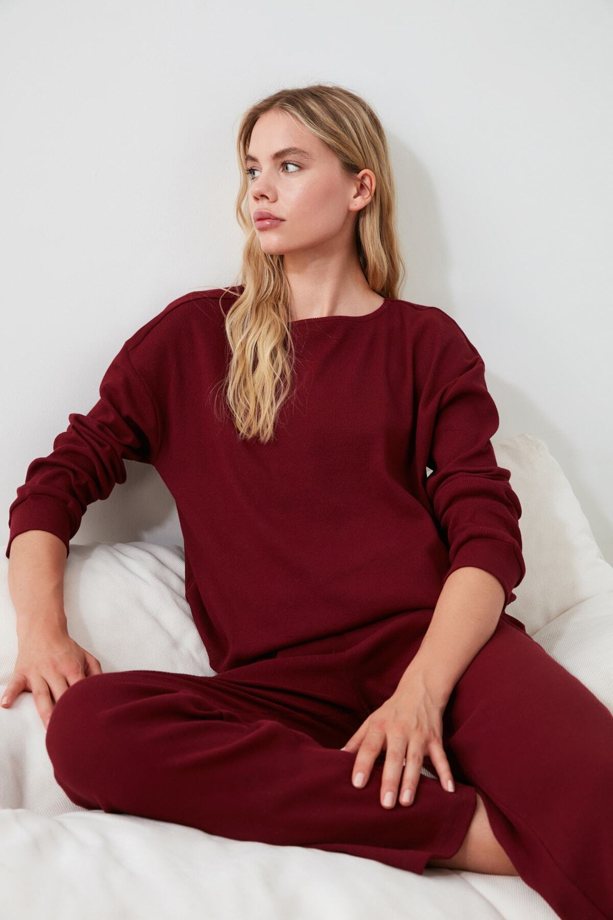 TRENDYOLMİLLA Bordo Kaşkorse Pijama Takımı THMAW21PT0009
