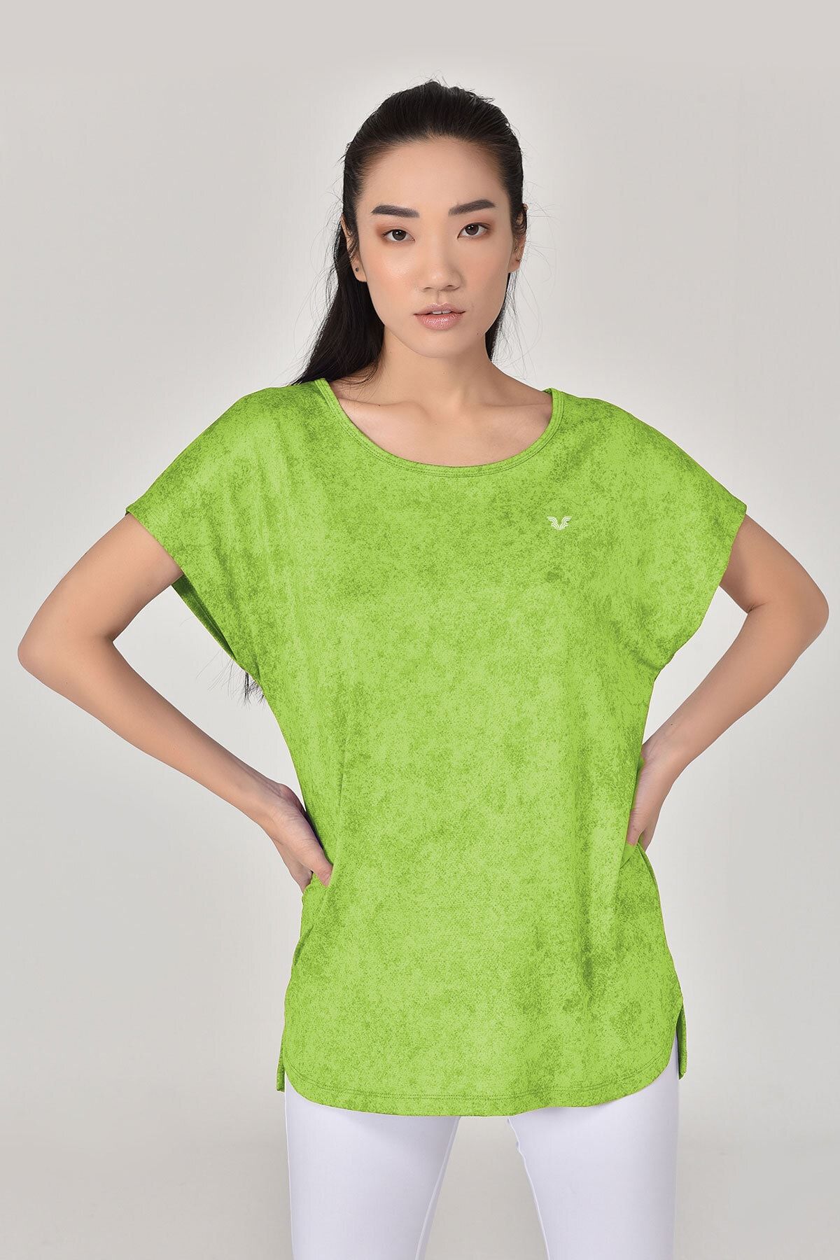 bilcee Kadın Yeşil Geniş Yaka T-shirt 8075