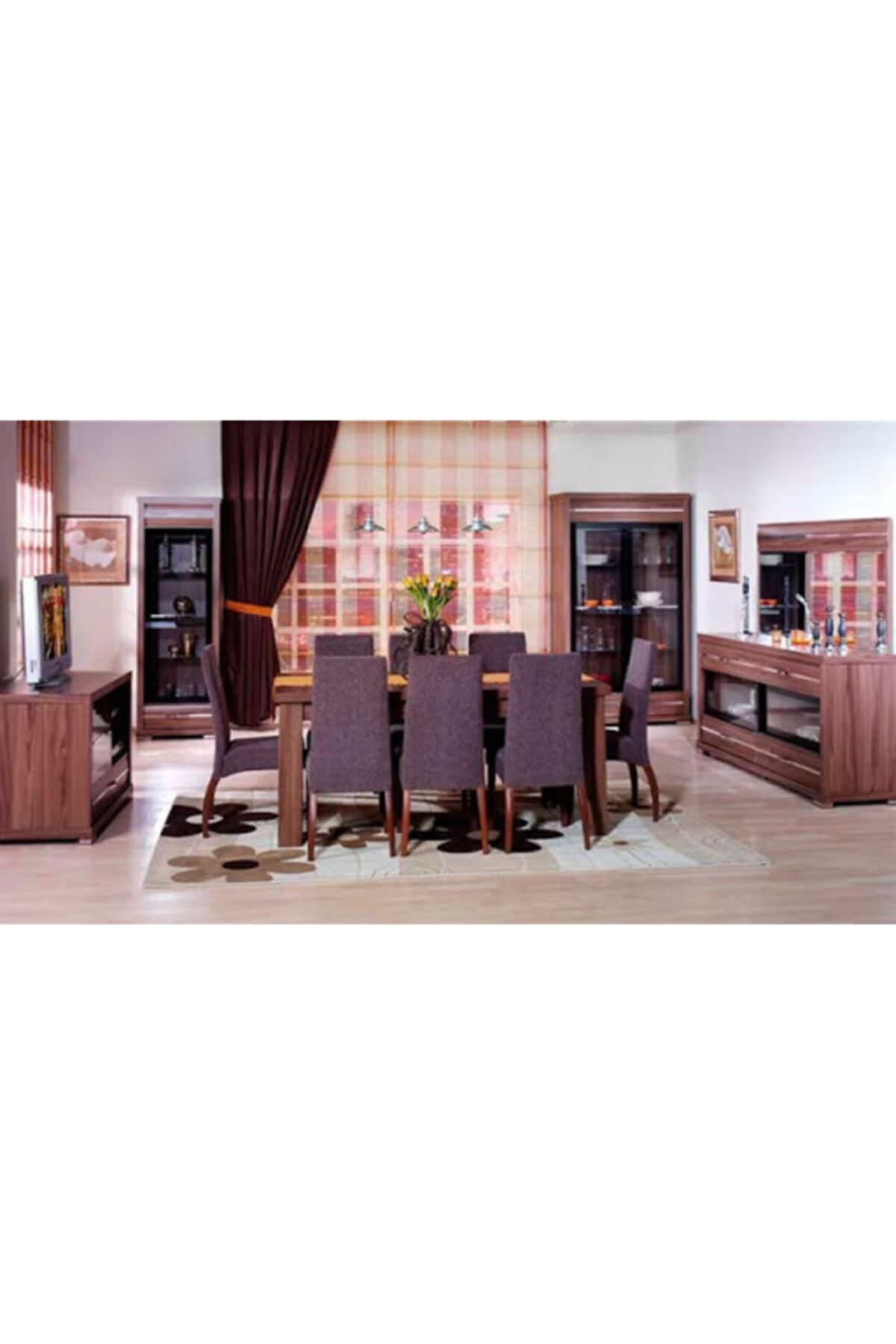 İSTİKBAL Plaza Vitrin