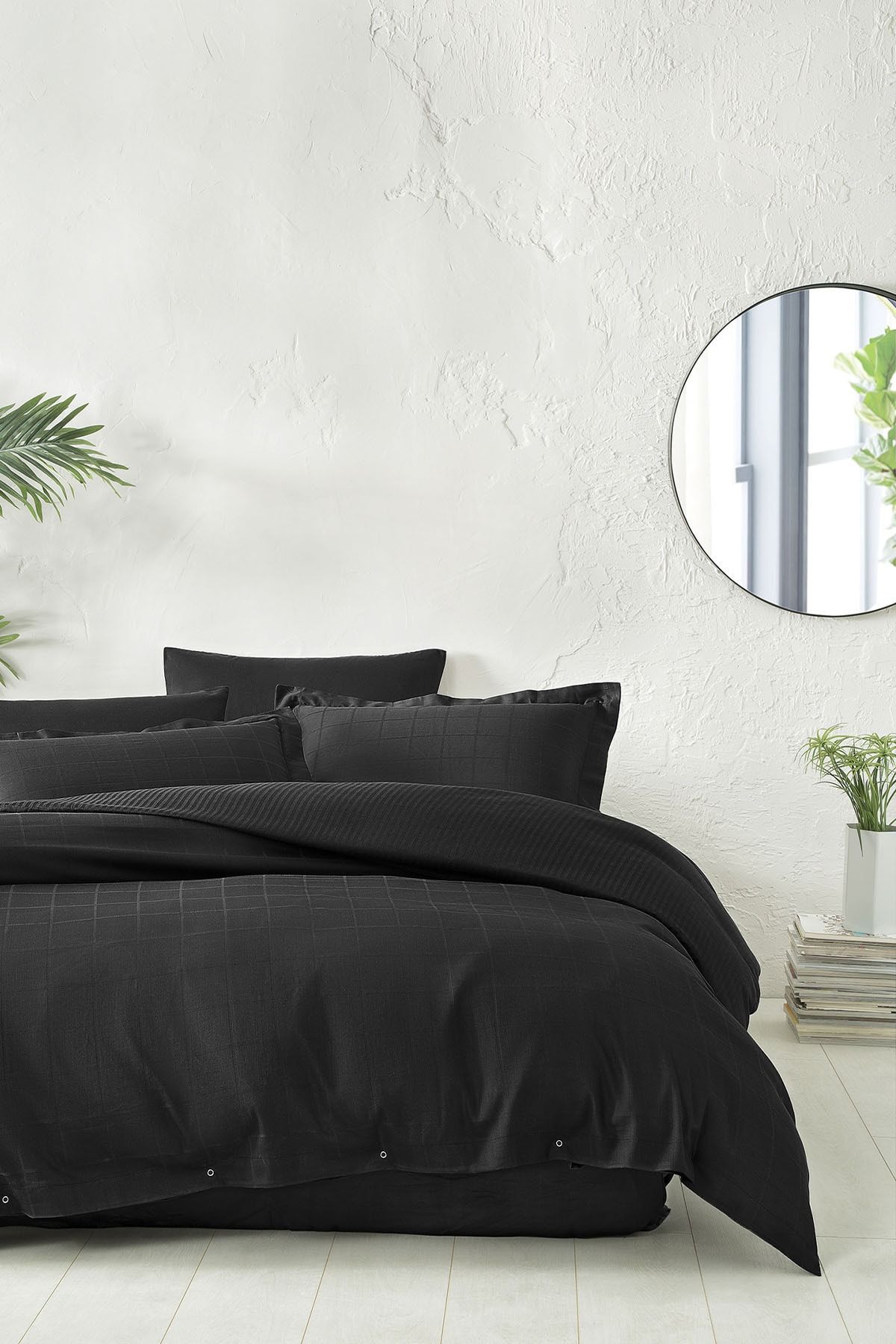 Yataş Bedding Destra Saten Nevresim Takımı Çift Kişilik XL – Siyah