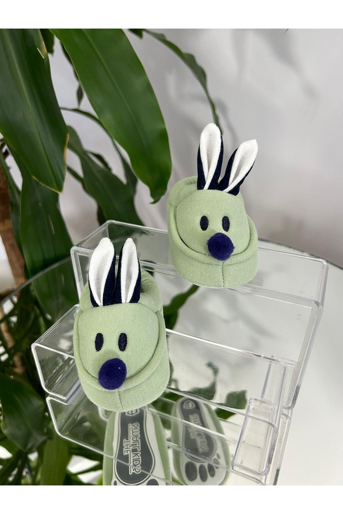 Baby store rabbit slippers