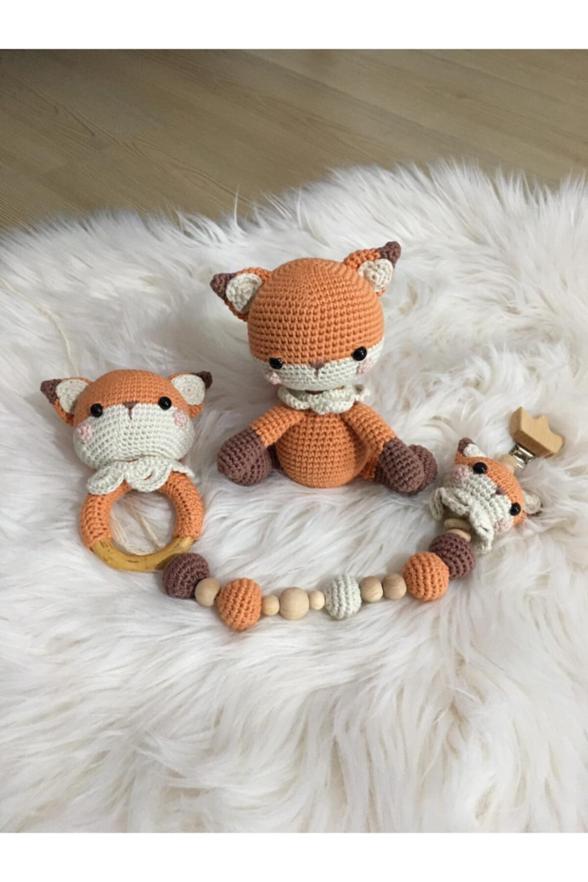 HOUSERİCH Amigurumi 3lü Tilki Emzik Zinciri Çıngırak Ve Oyuncak Seti