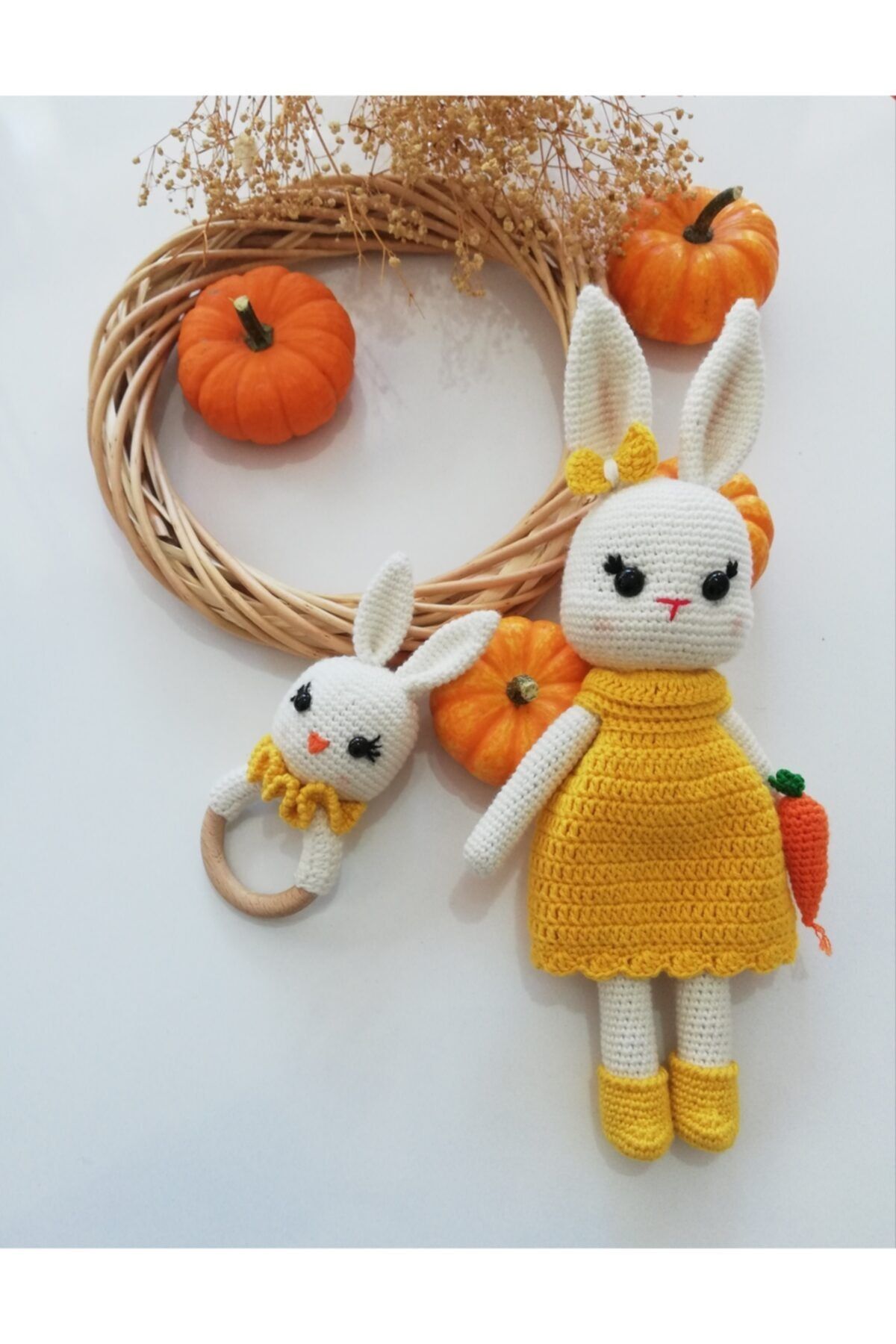 Hayal Dünyası Amigurumi Tavşan Ve Dişlik