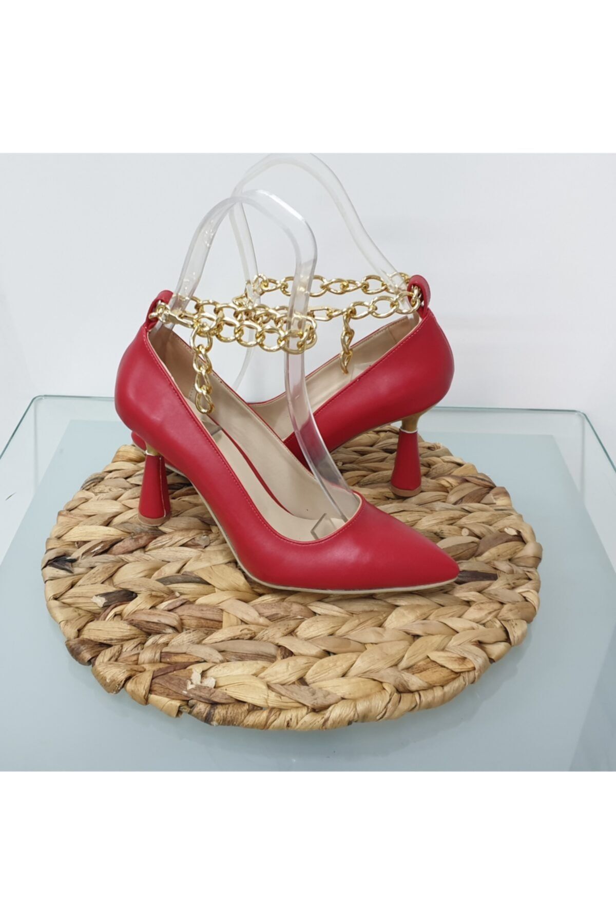 Almera's Shoes Kadın Kırmızı Zincir Detaylı Stiletto Abiye Ayakkabı