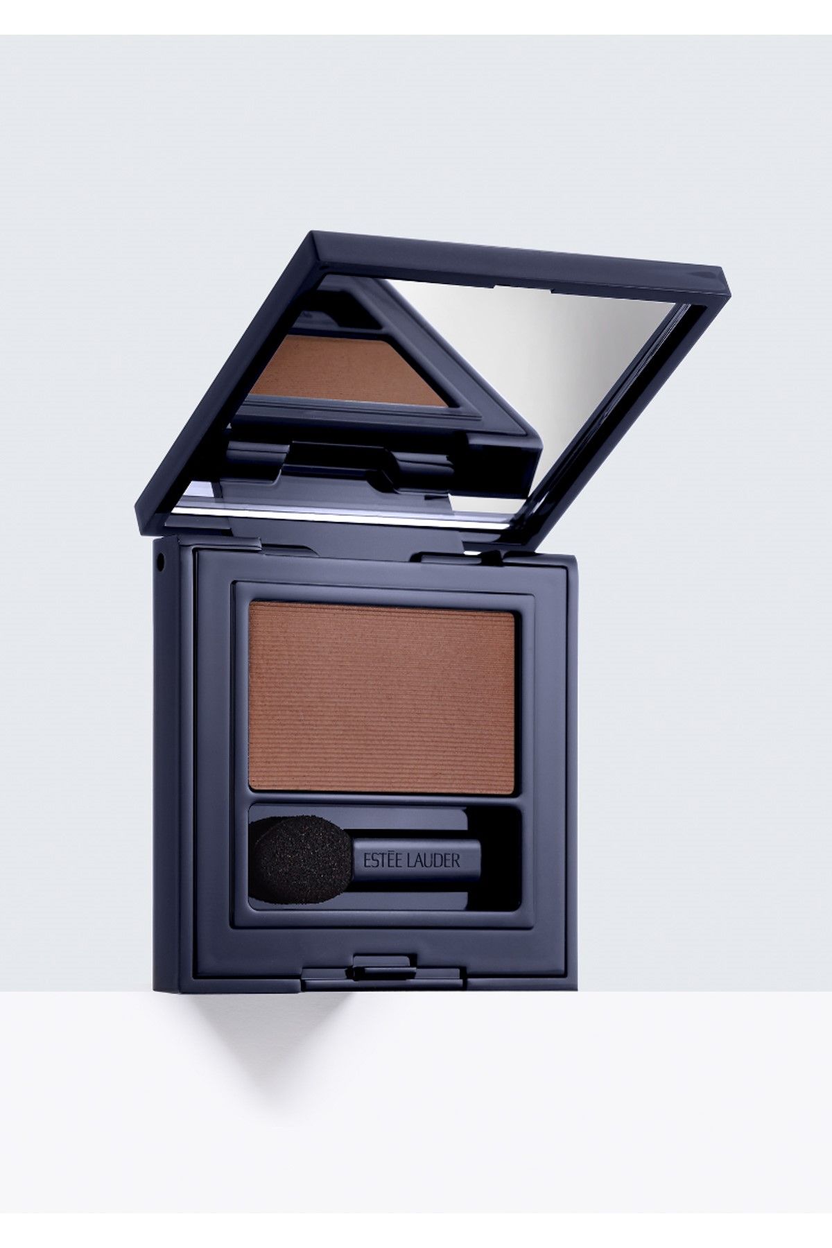 Estee Lauder Göz Farı - Pure Color Envy Defining Eye Shadow Fierce Sable 1.8 g 887167167681