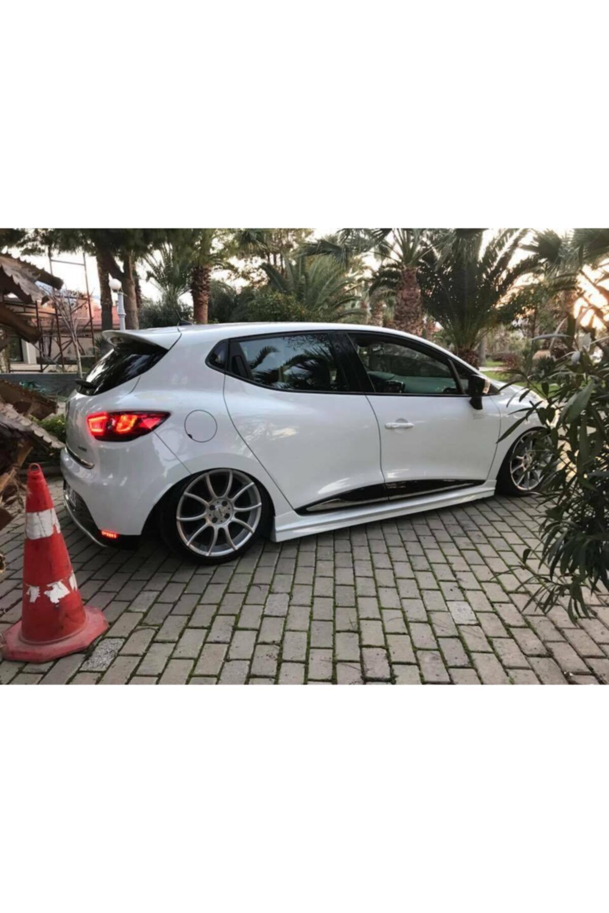 otaksan tuning Renault Clio 4 Rs Yan Marşpiyel Takımı - Plastik