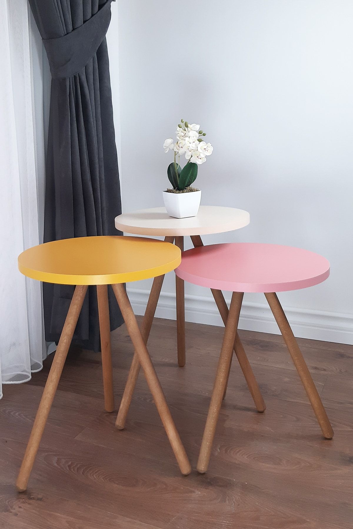 interGO Renkli Üçlü Zigon Sehpa Ahşap Ayaklı Yuvarlak Pastel Tasarım - Sarı Krem Pembe