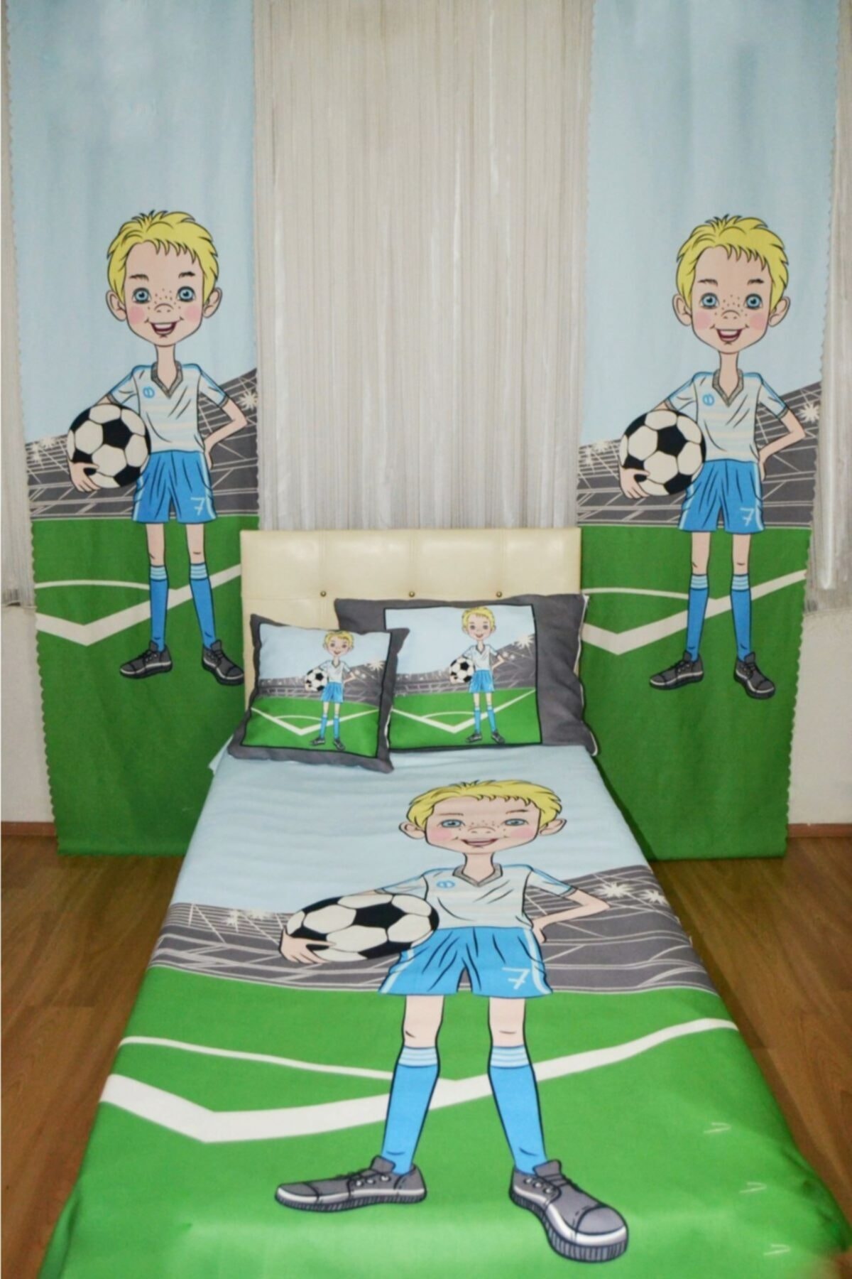 martı home Futbalcu Çocuk Yatak Örtüsü Takımı Perdeli