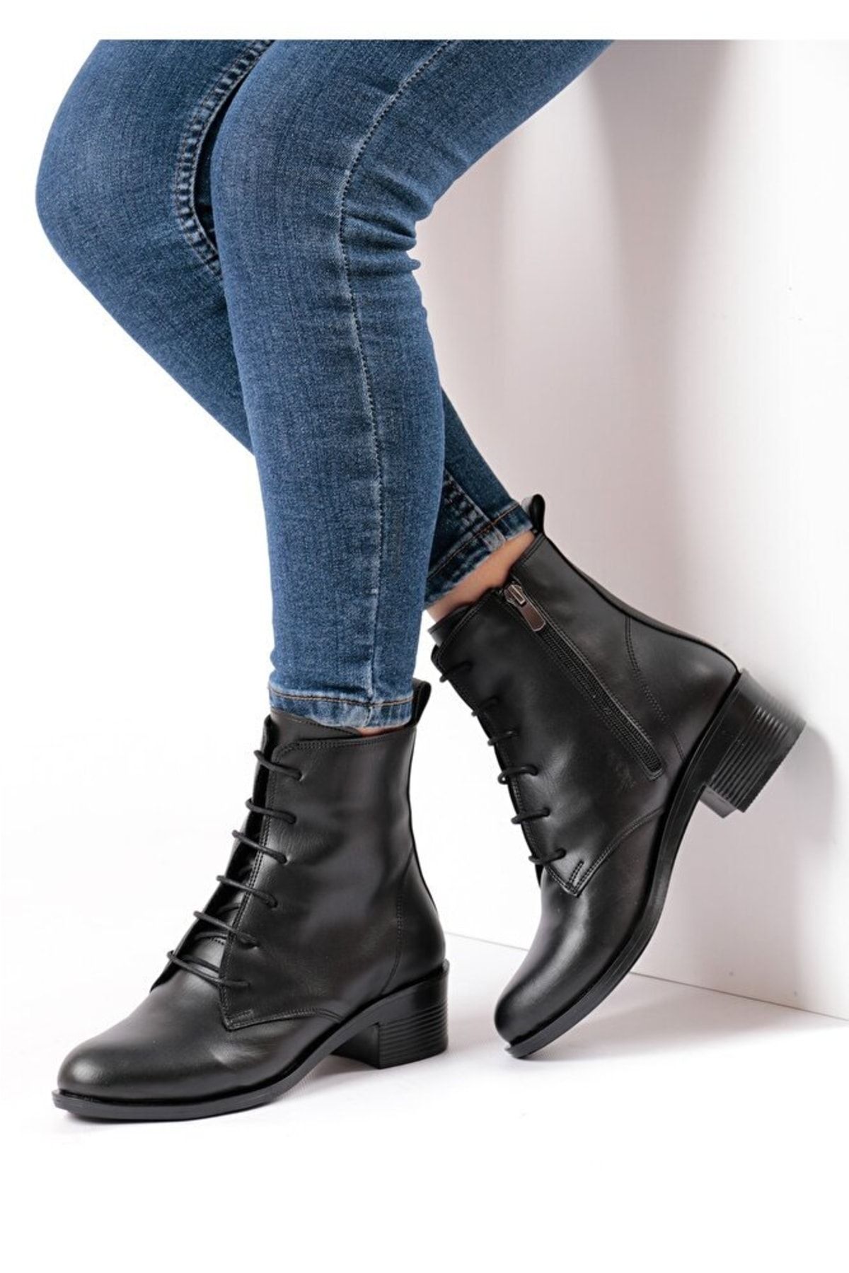 Kiomi lace shop up boots