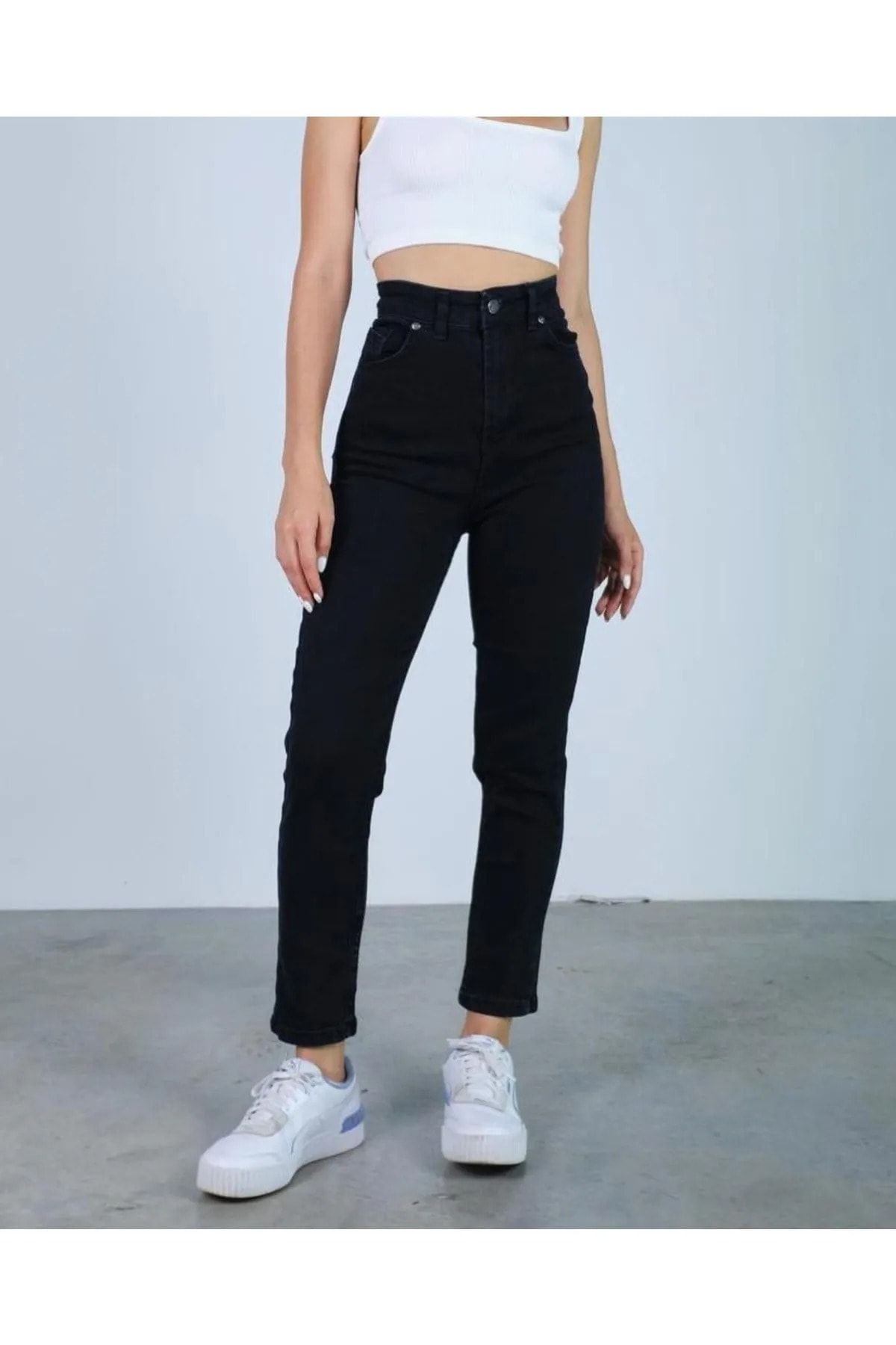MAKRAS EXCLUSIVE Fadeless Black High Waist Mom Jeans Trendyol
