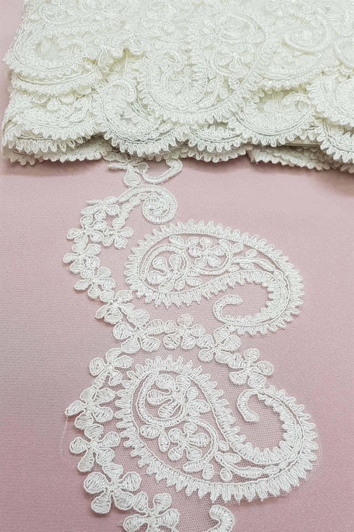 Hobigram Krem Şal Desen Fransız Güpür Dantel