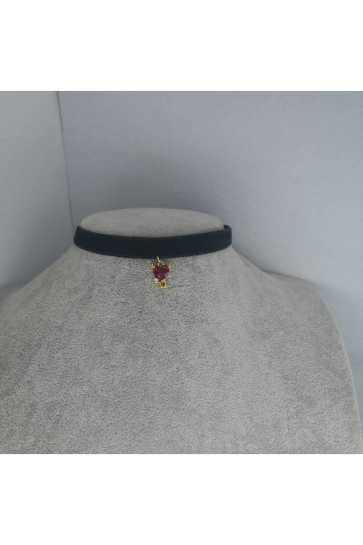 Fugusugu Evil Love Kırmızı Kesme Cam Choker