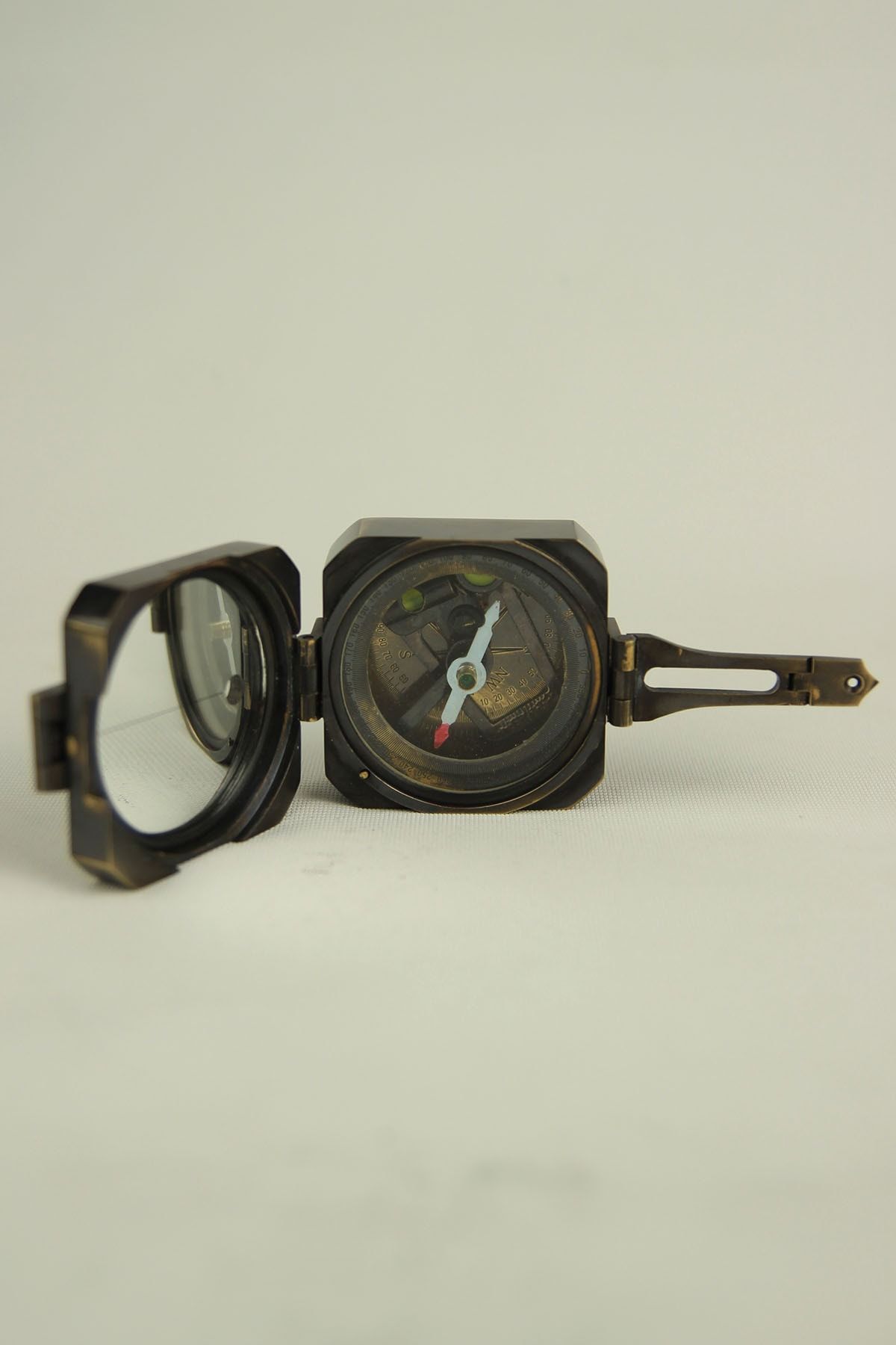 moryconcept Metal Bronz Pusula Brunton