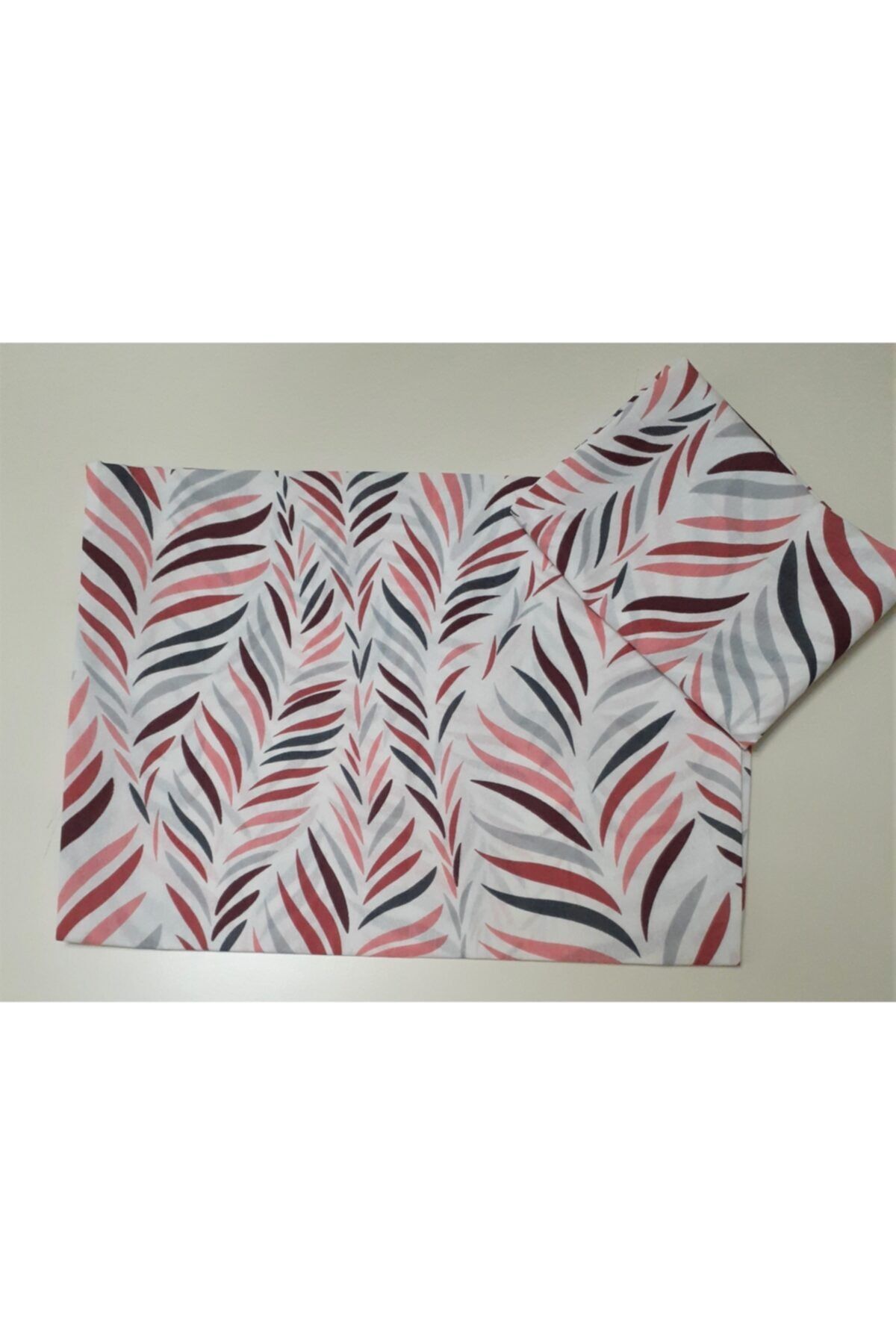 Pınarçeyiz Yaprak Desenli 50*70 Cm Yastık Kılıfı
