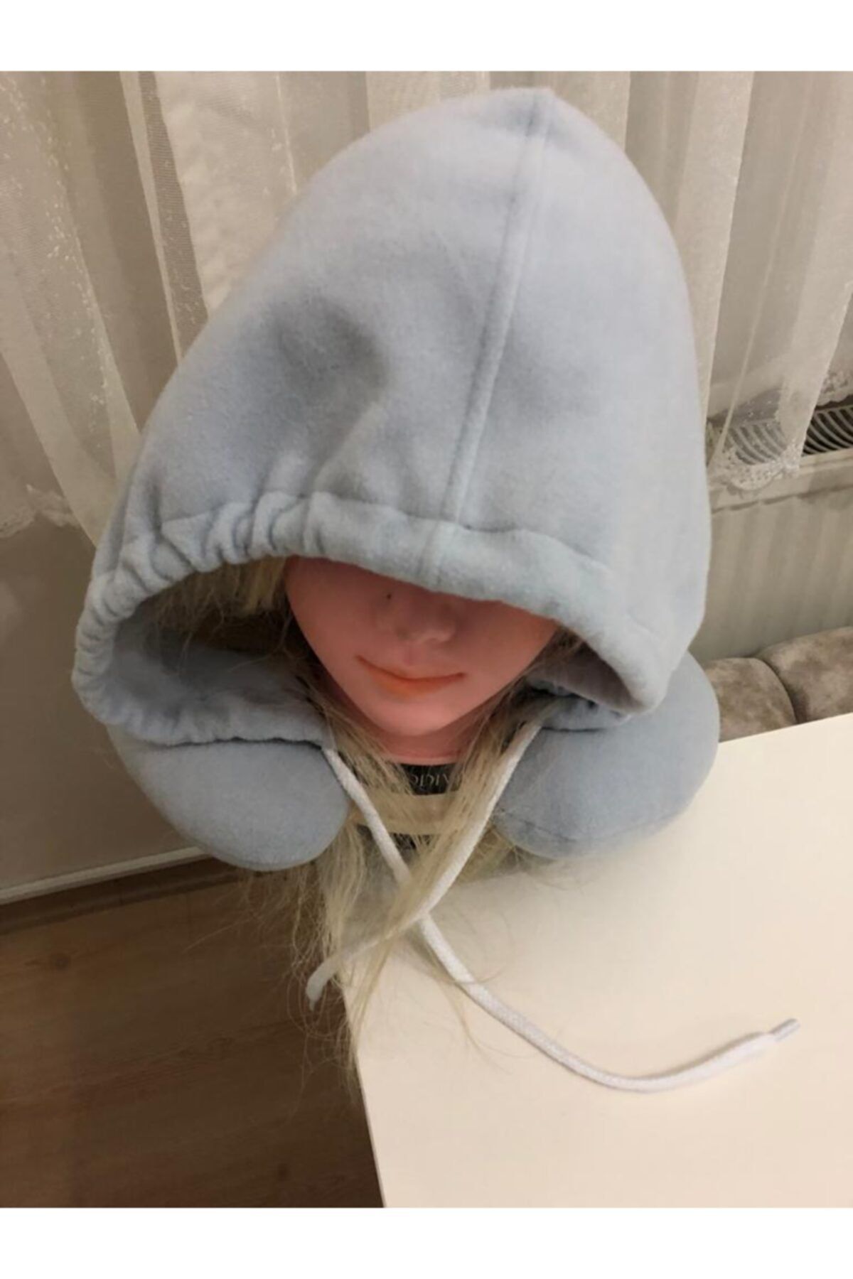 Dilanmoda butik Kapüşonlu Seyahat Boyun Yastığı