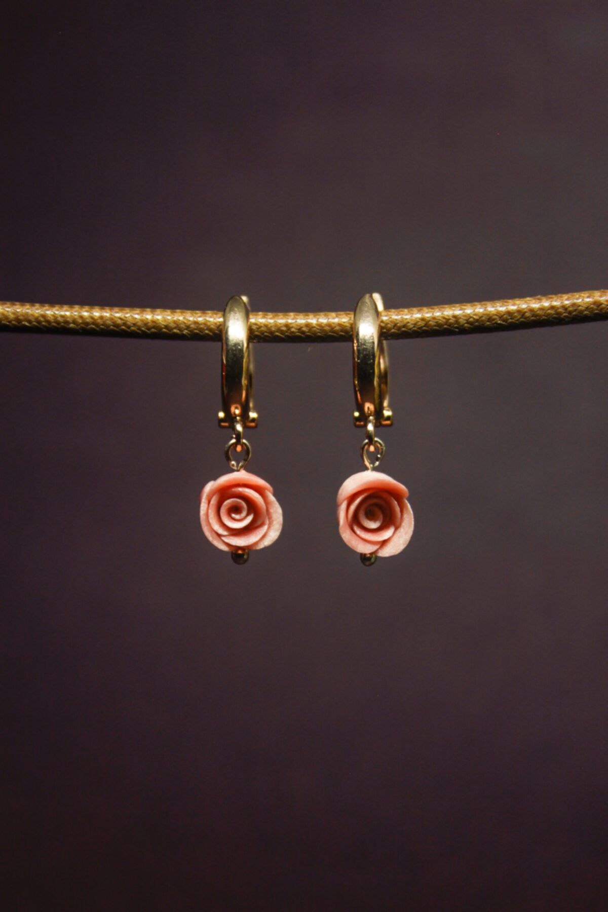 Alegoria Jewellery Pembe Minimal Gül El Yapımı 24k Altın Kaplama Gümüş Küpe