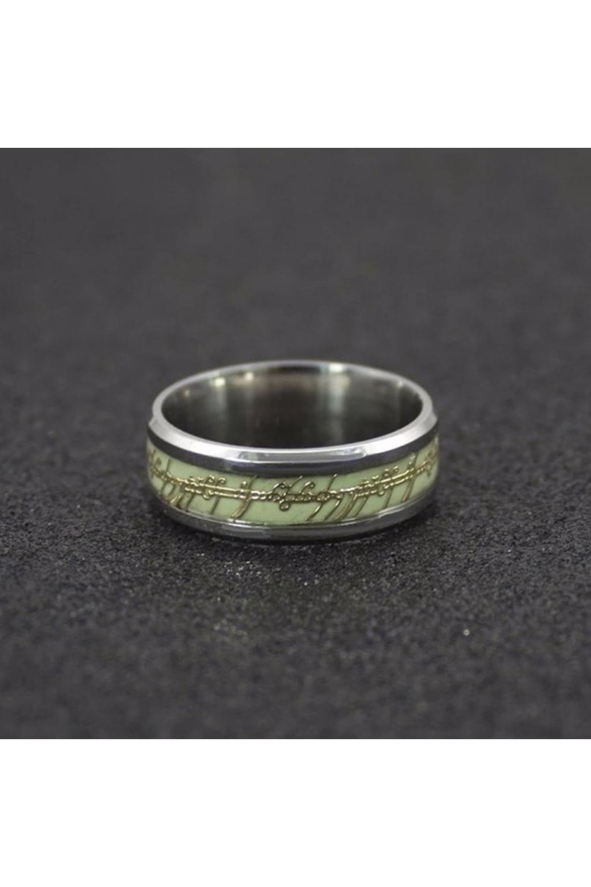 Mood Agenda Lord Of The Rings Glow In The Dark Power Ring Necklace
