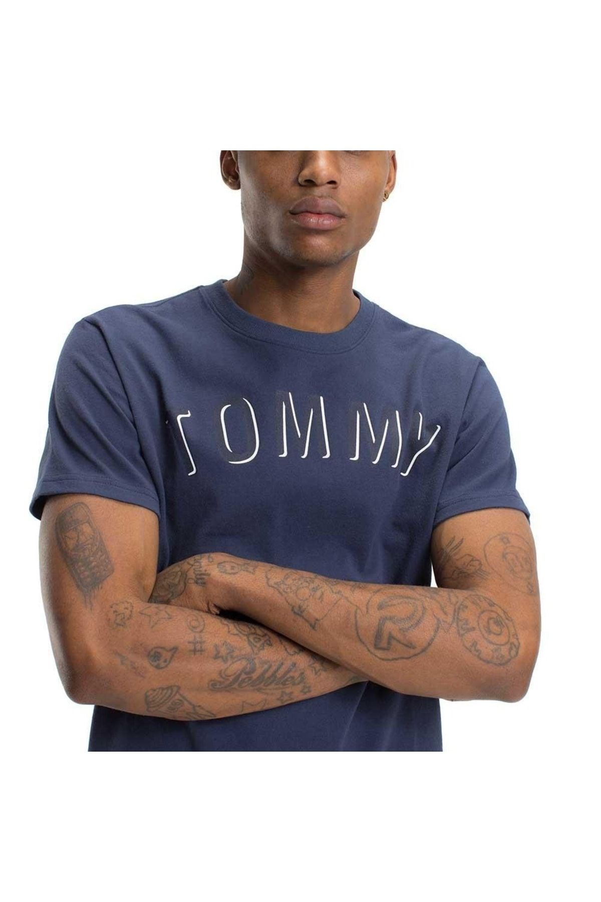 Grey tommy deals jeans t shirt