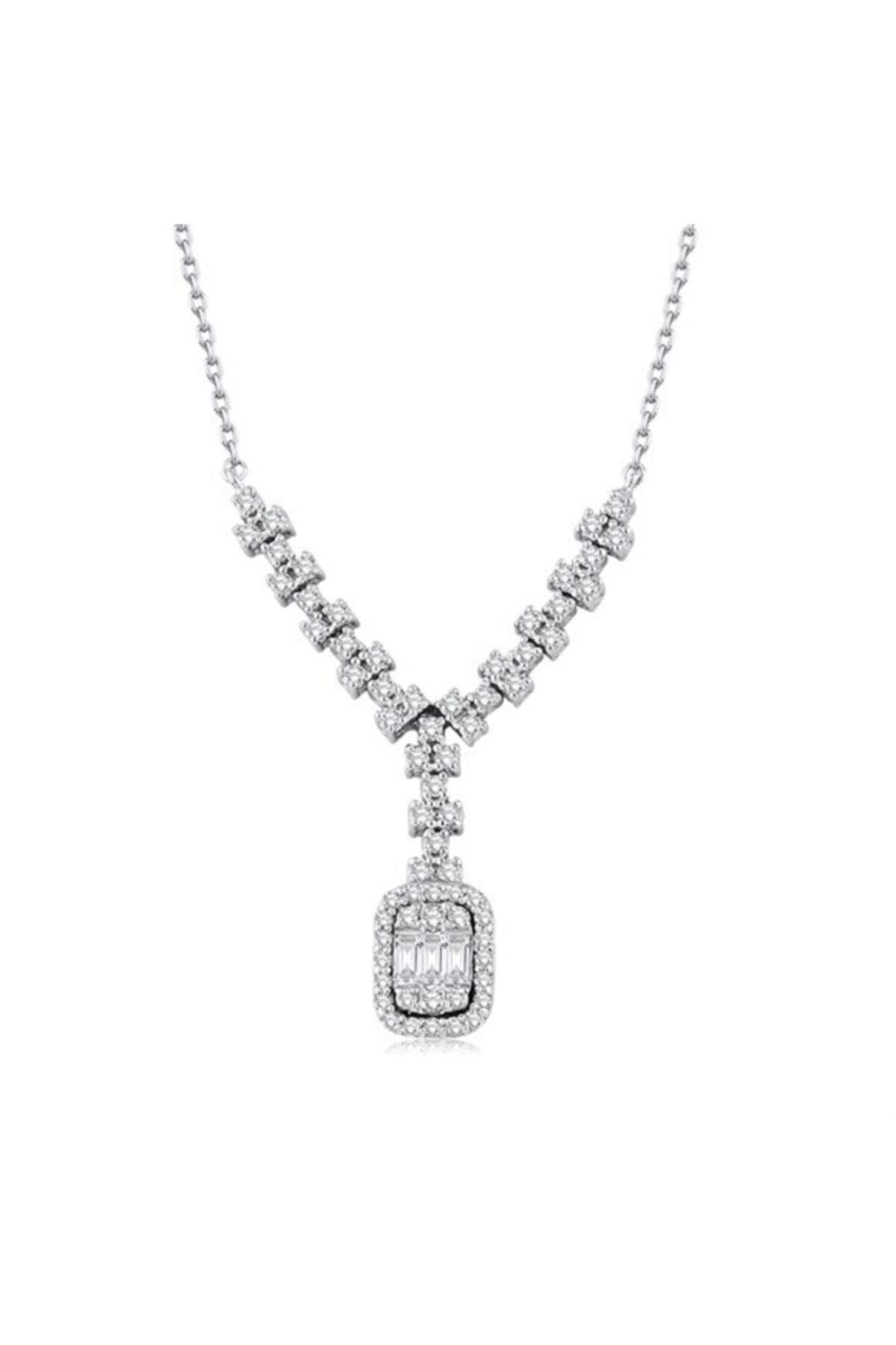Lotus Diamond 0.49 Karat Pırlanta Baget Kolye