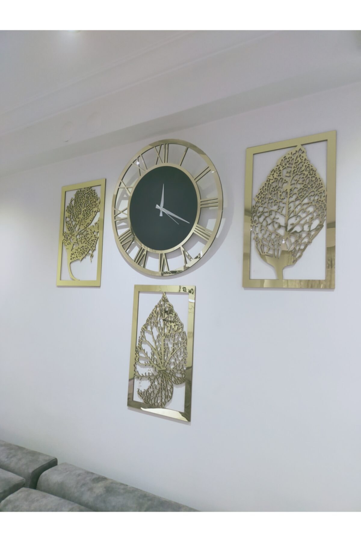 dilegintasarimevi Dilegintasarim Evi Gold Aynalı Duvar Saati & 3 Lü Yaprak Set
