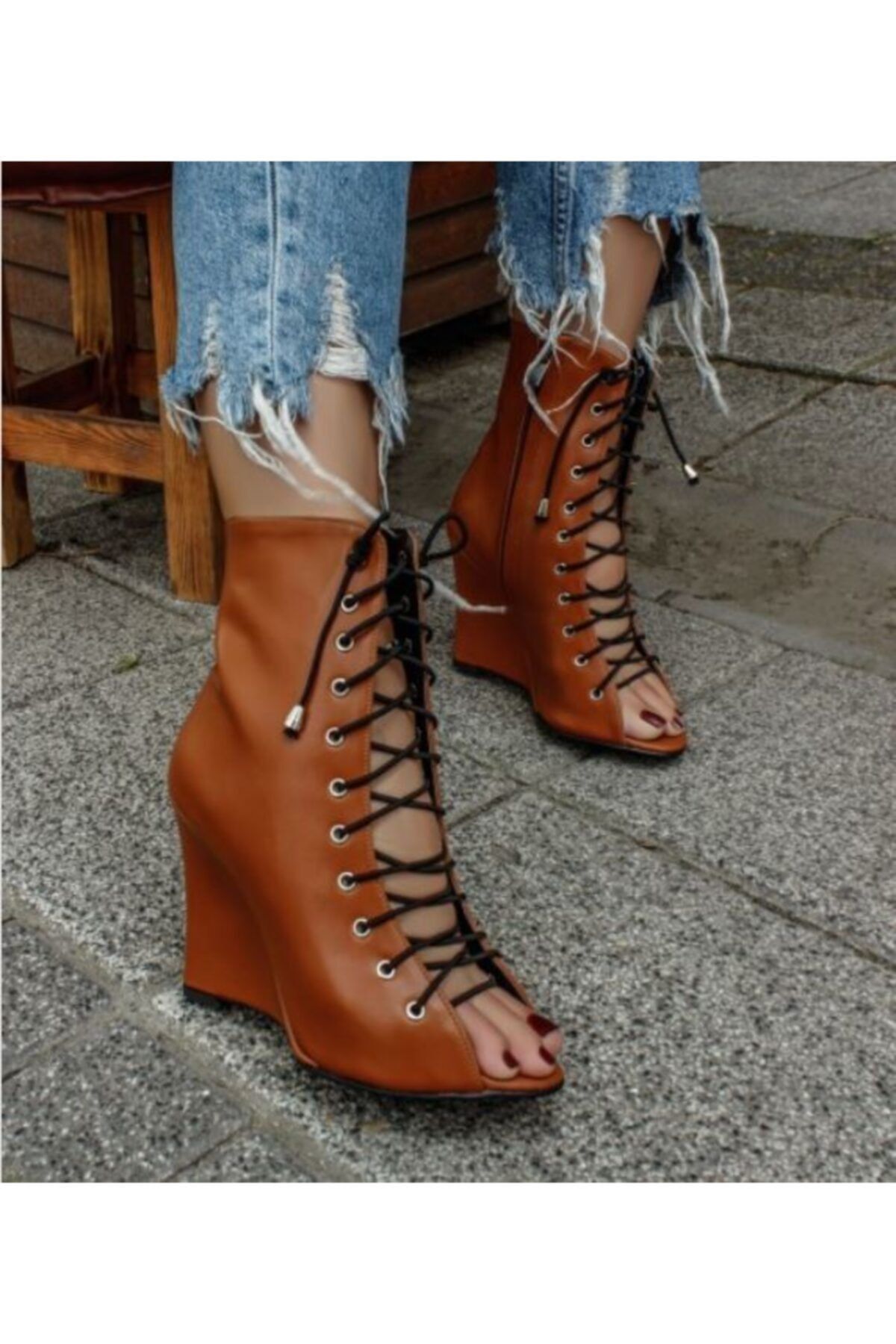 Sibel Durmaz Alexandira Taba Önü Açık Bağcıklı Dolgu Topuk Bootie