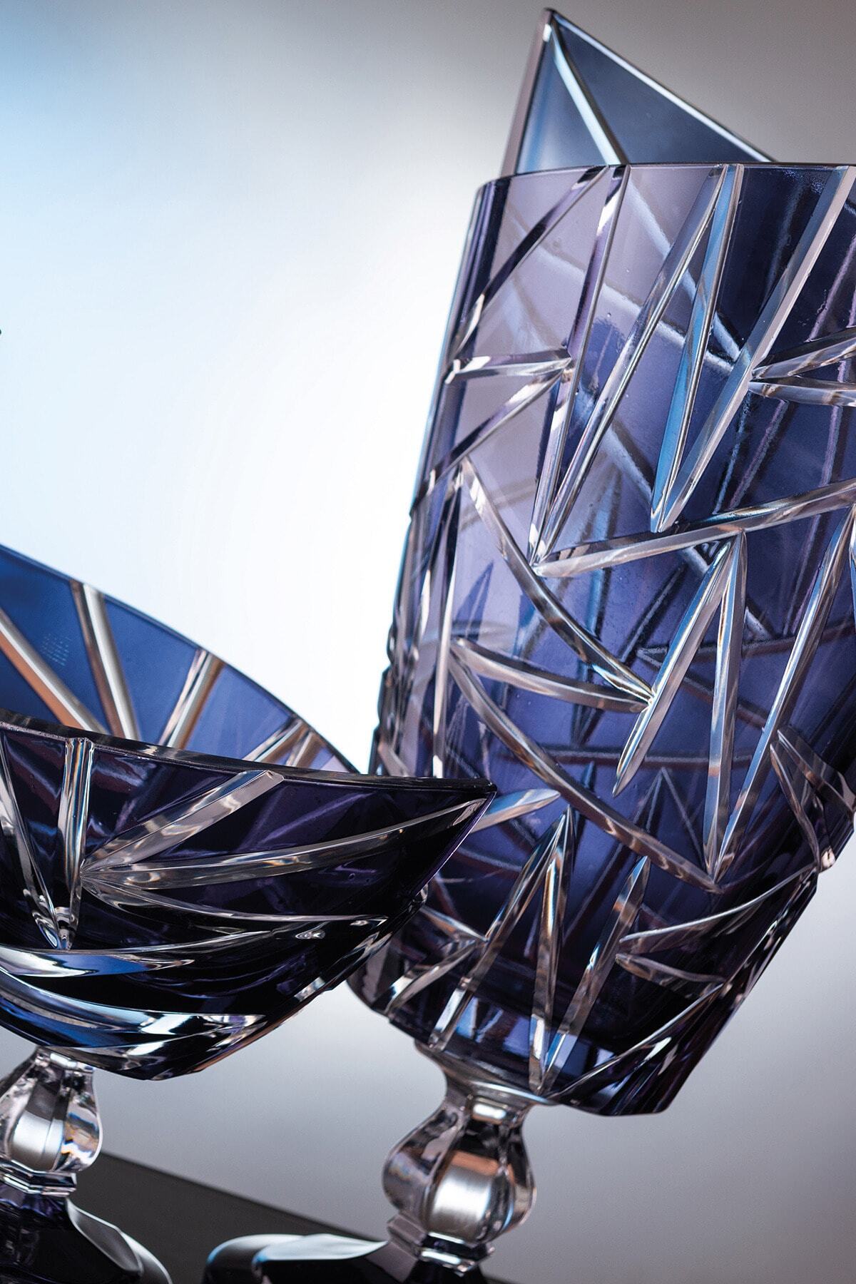 KCD Füme Üçgen Vazo