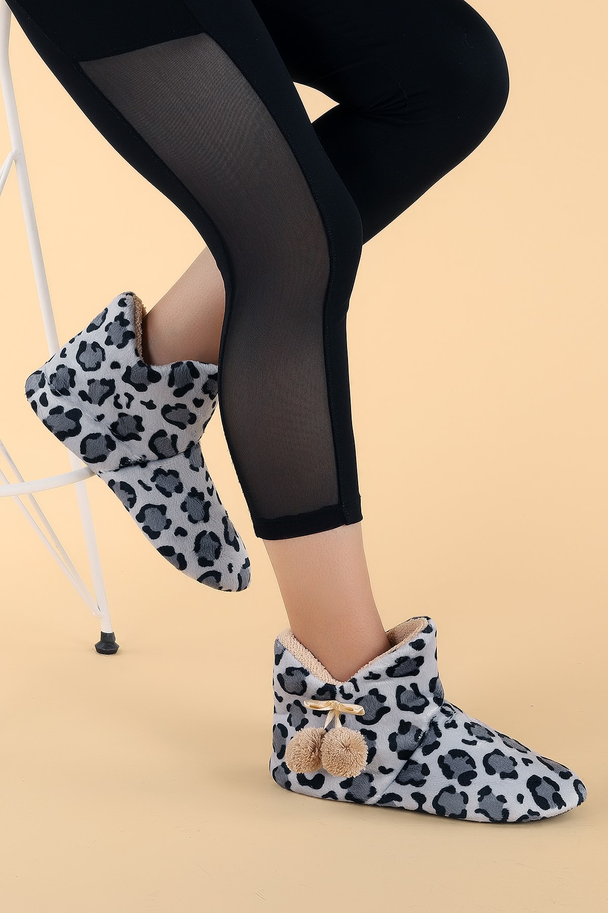 Aykatrend Kadın Gcc Leopar Desenli Ev Botu Panduf Terliği