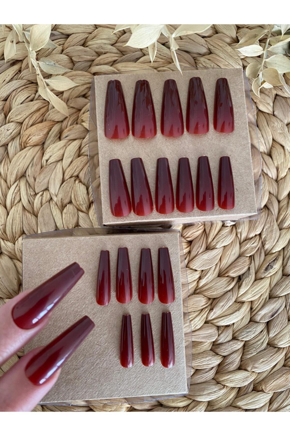 SYBELLE KOZMETİK 20 Adet Bordo Balerin Takma Tırnak