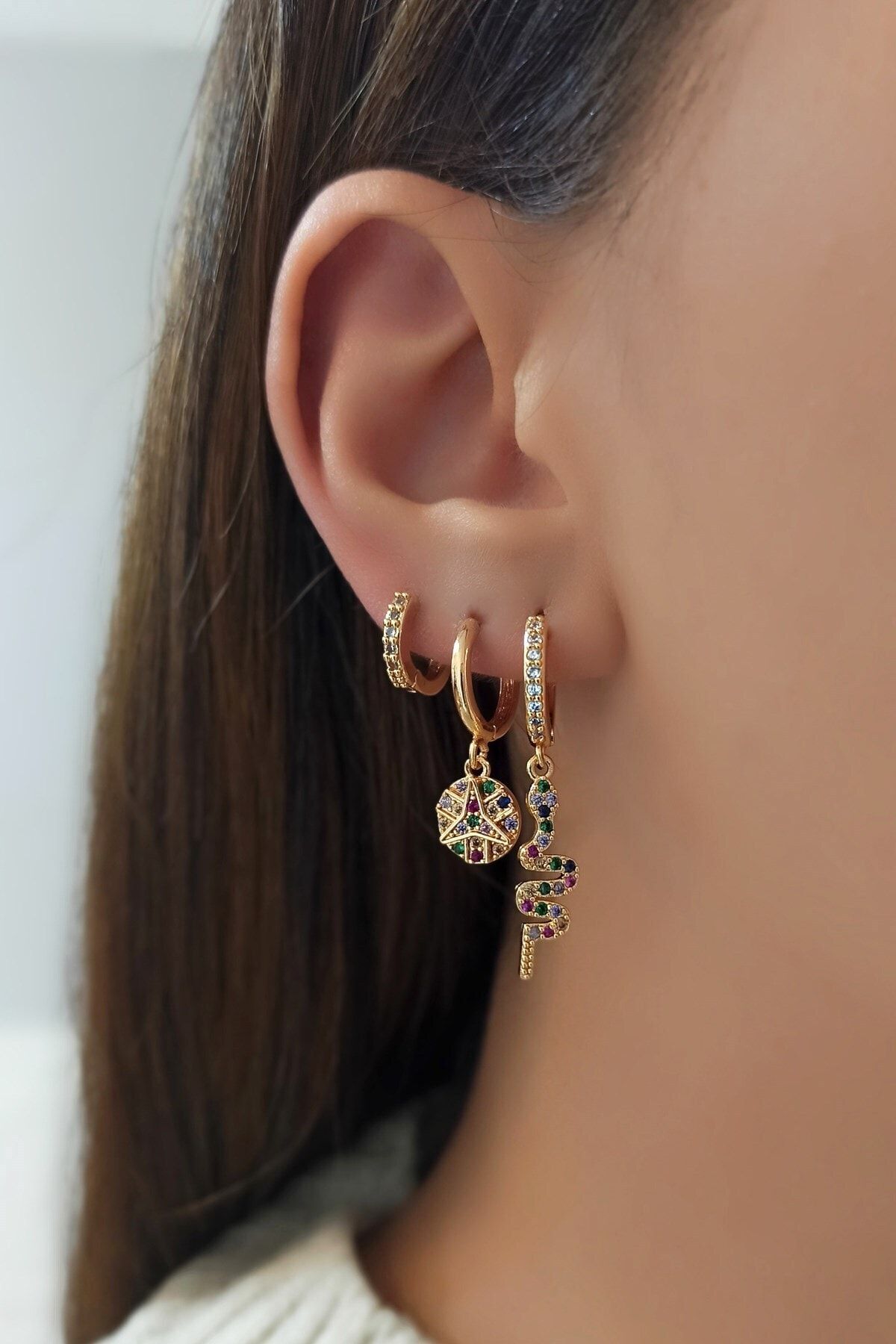 Çlk Accessories 3 Lü Zirkon Renkli Taşlı Yılanlı Yuvarlak Kombin Küpe Trküpe3752 B33503