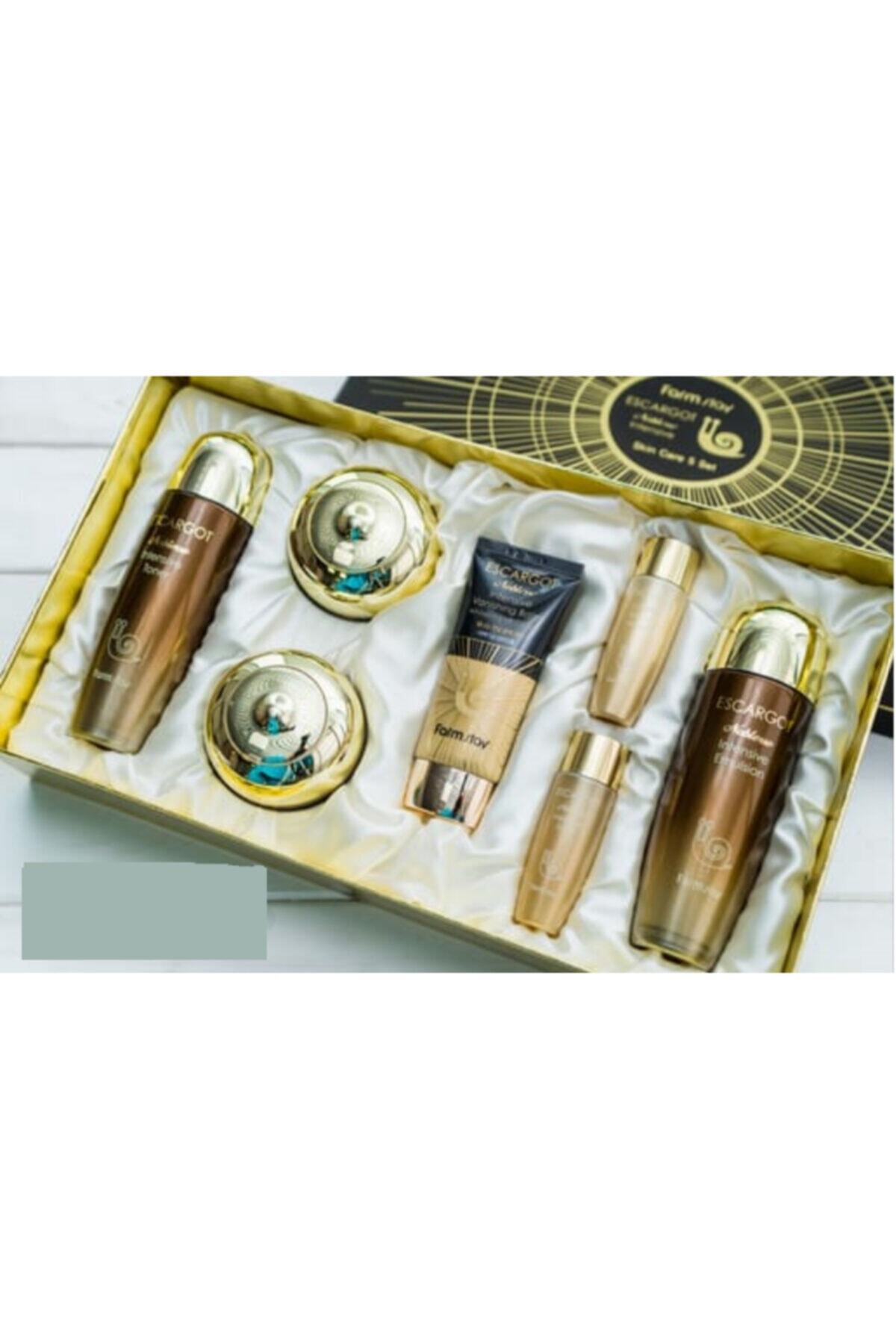 Farmstay Parlaklık Ve Pürüssüzlük Sağlayıcı 5'li Cilt Bakım Seti